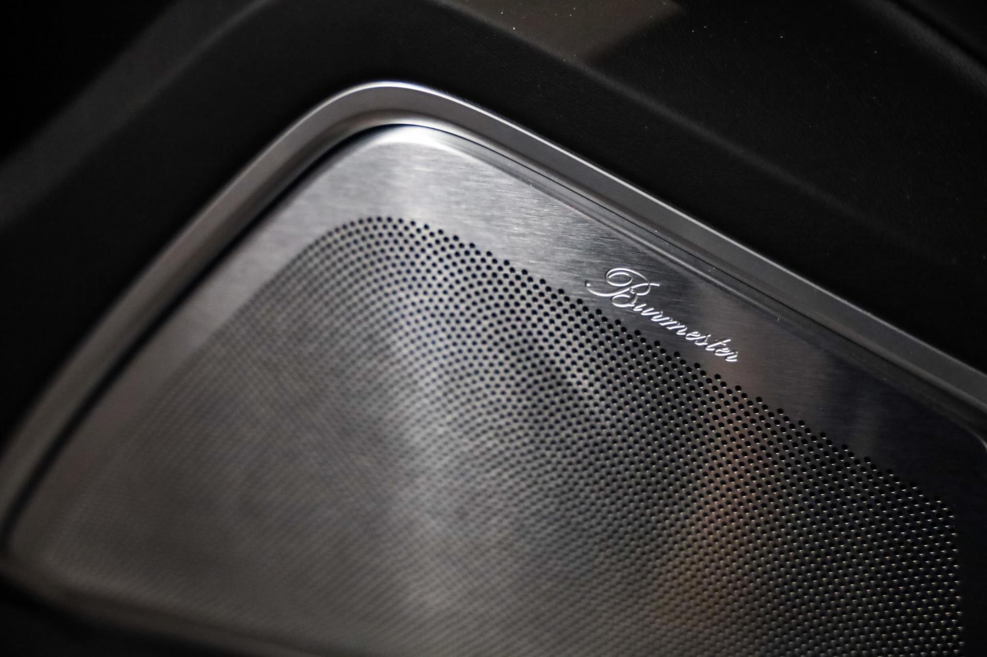 Foto van Porsche Cayenne Turbo S E-hybrid