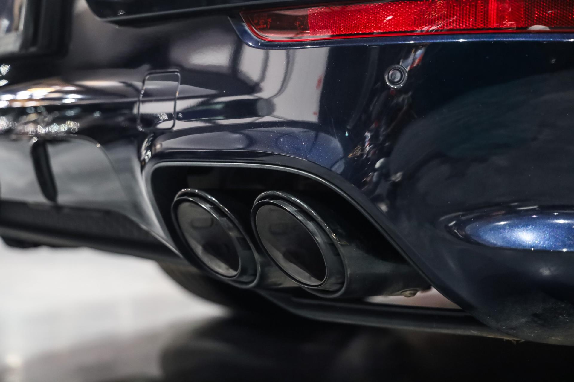 Foto van Porsche Cayenne Turbo S E-hybrid