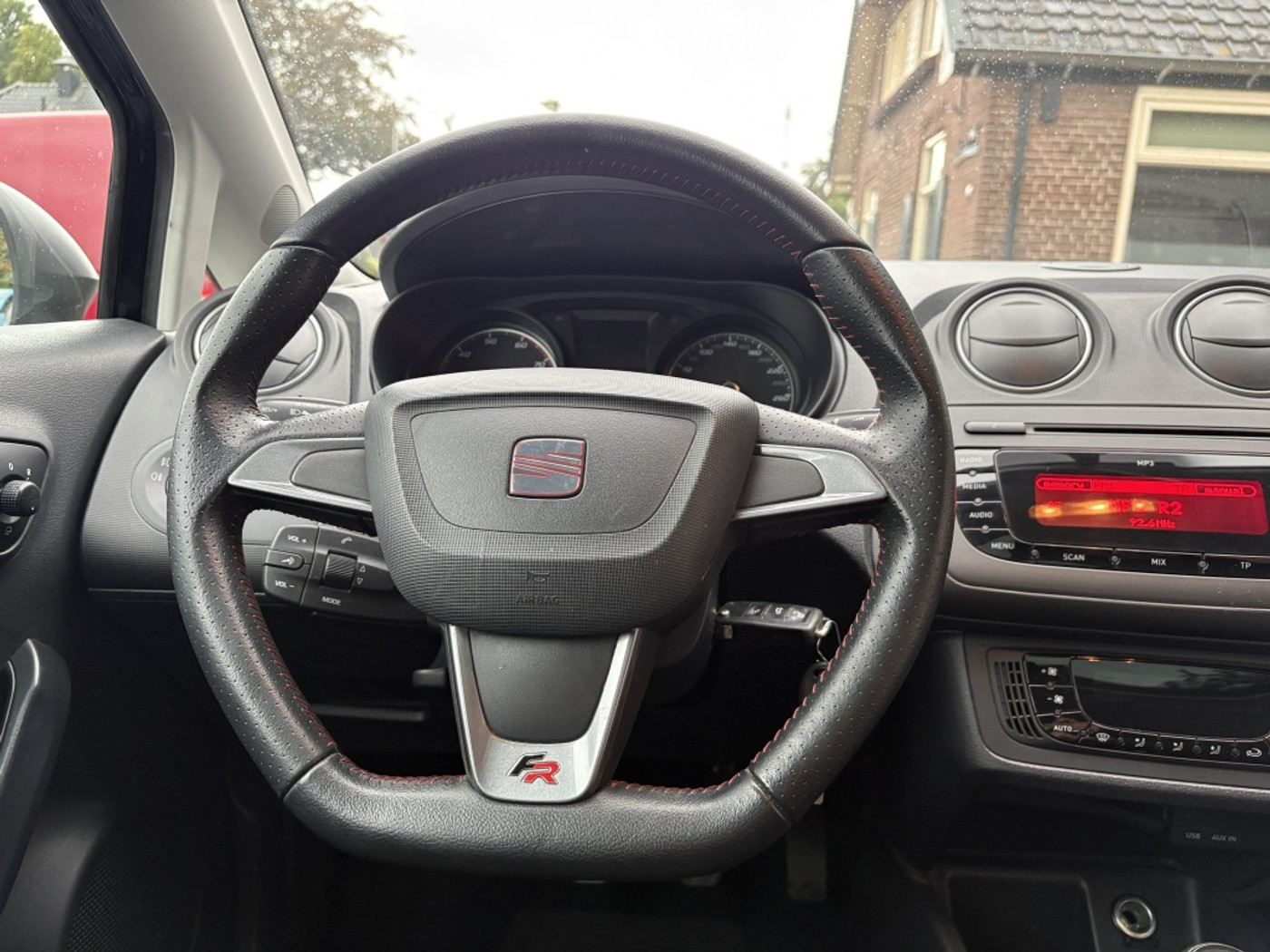 Foto van Seat Ibiza Cupra