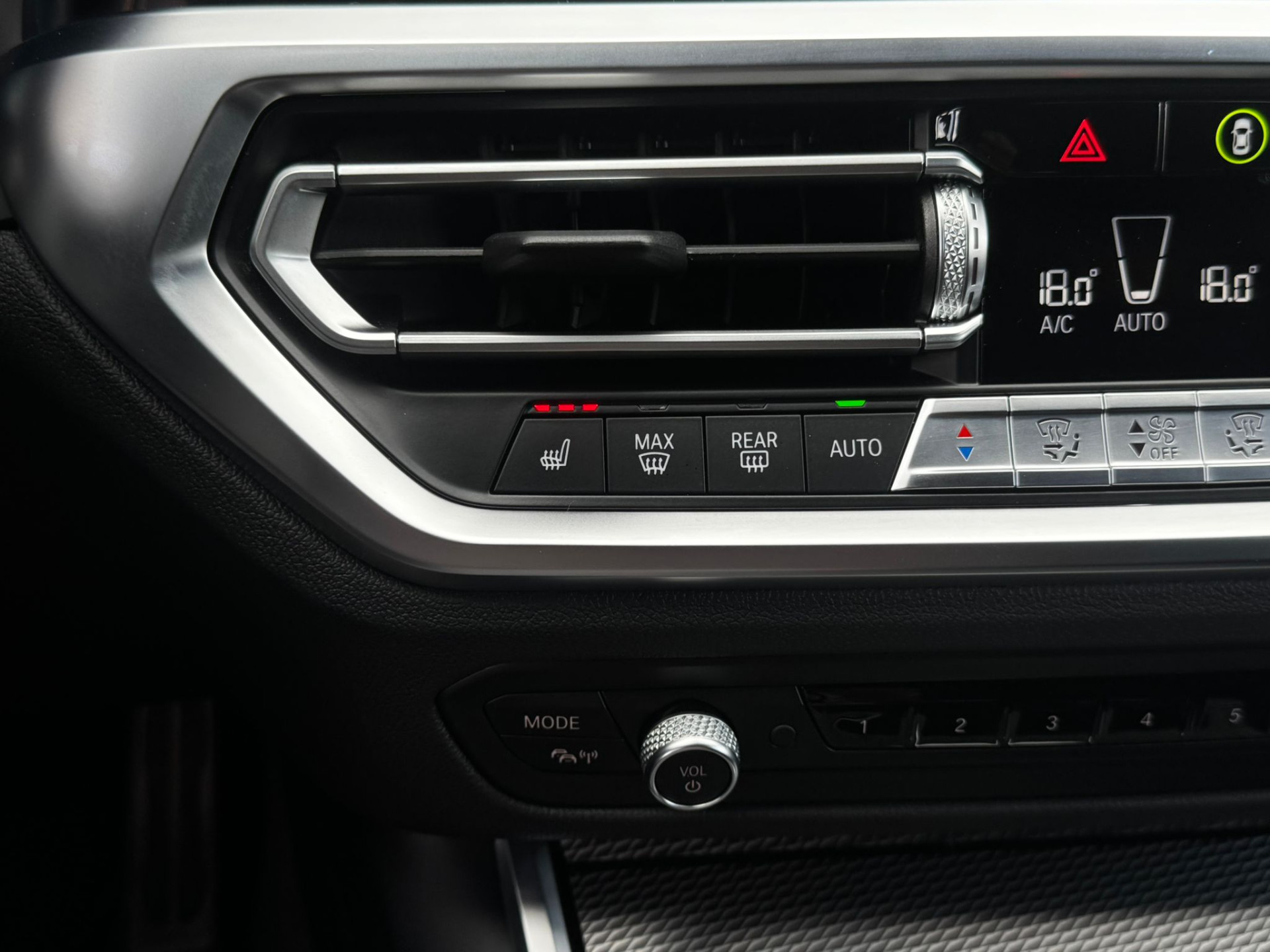 Foto van BMW 330e xDrive