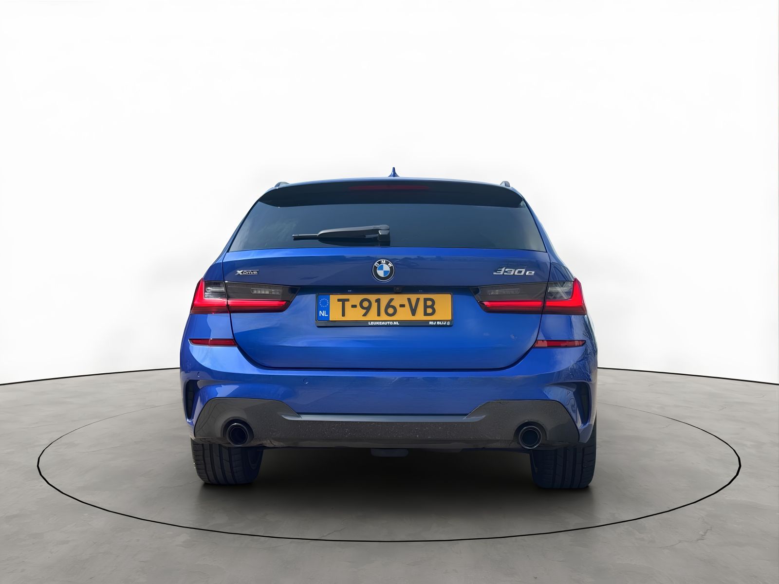 Foto van BMW 330e xDrive