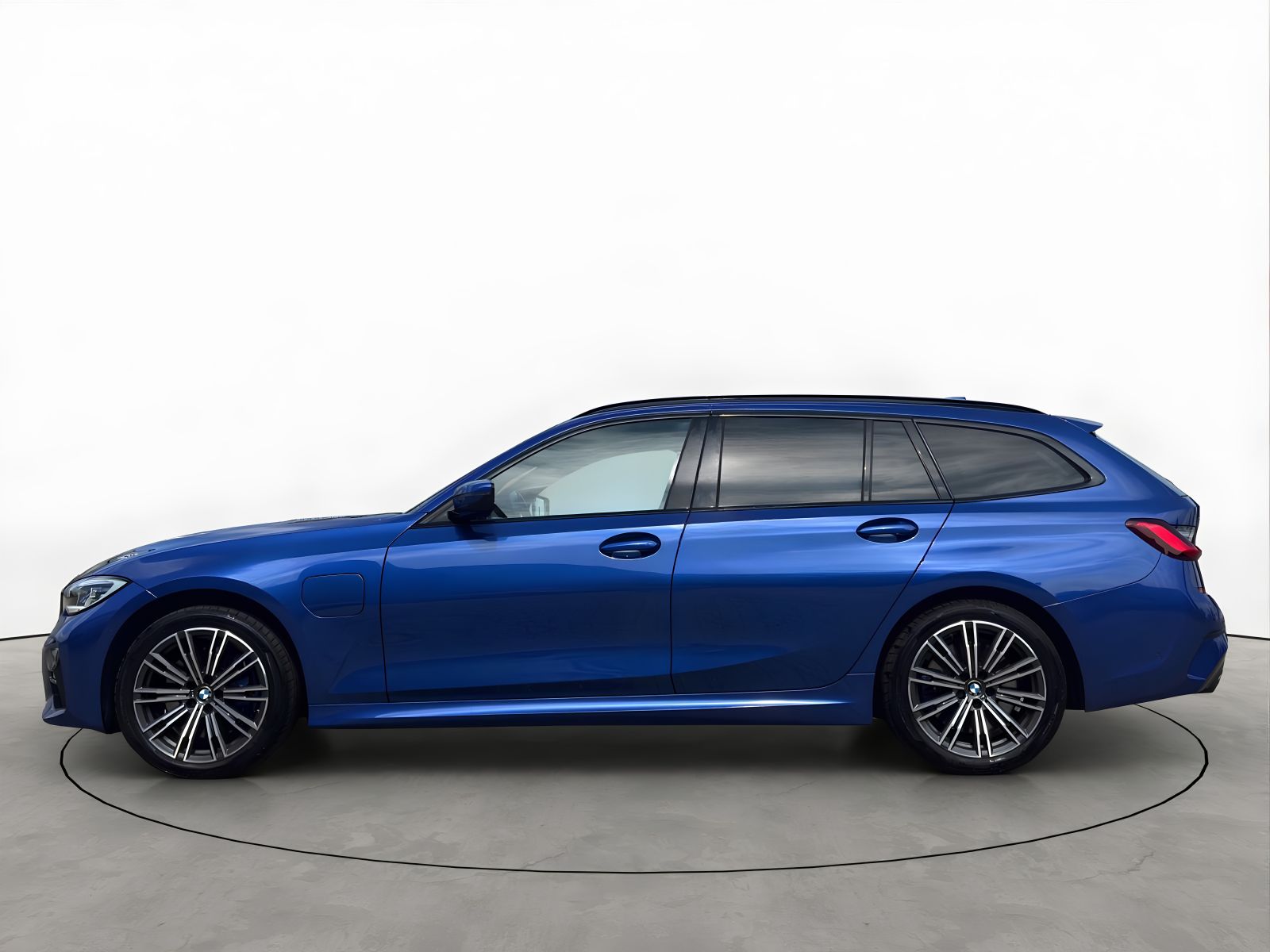 Foto van BMW 330e xDrive