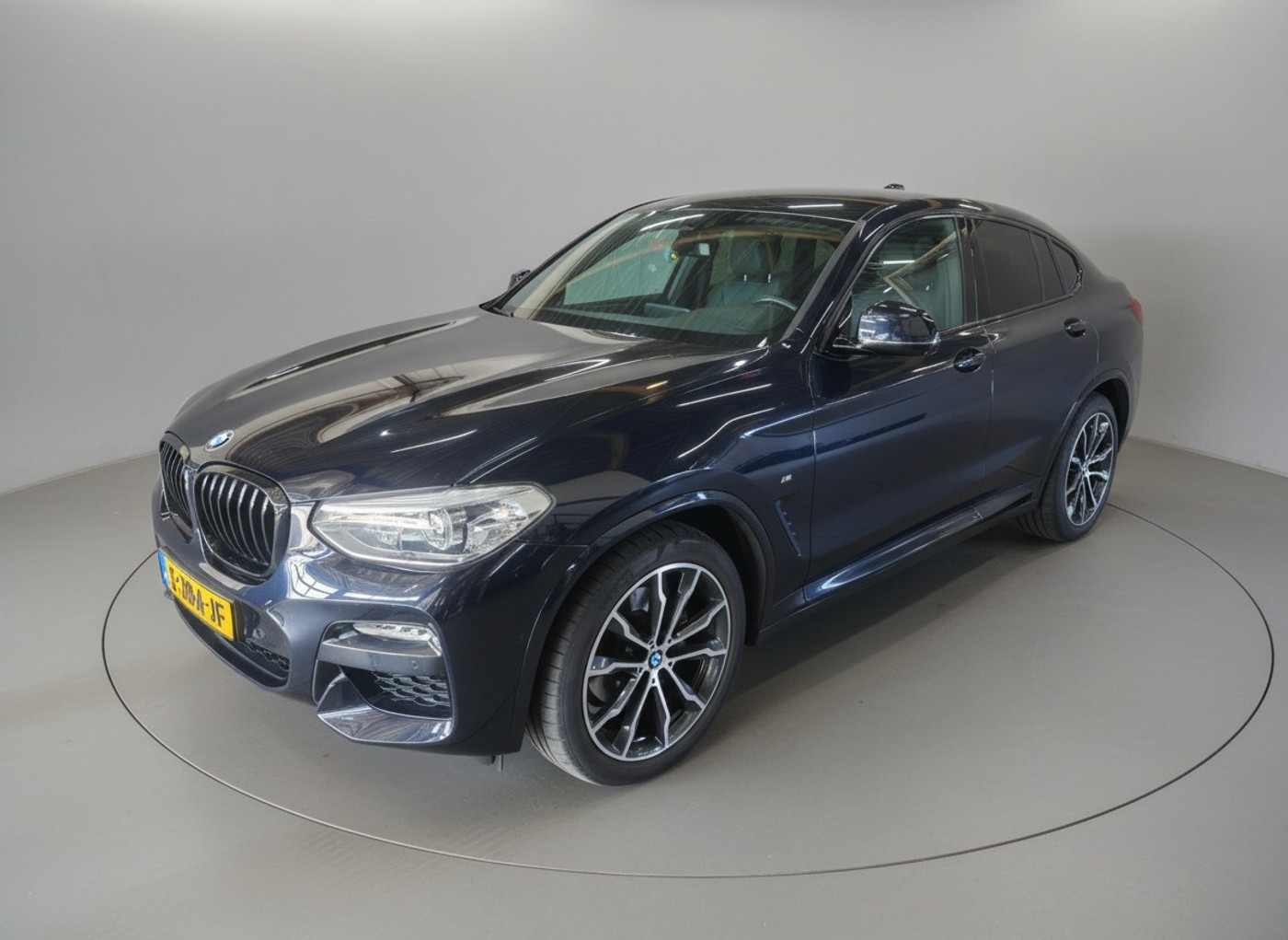 BMW X4 Xdrive20i XDrive20i High Executive, Clima, Cruise, Camera, Leer, 2e eig, Vol 2021 - voorkant