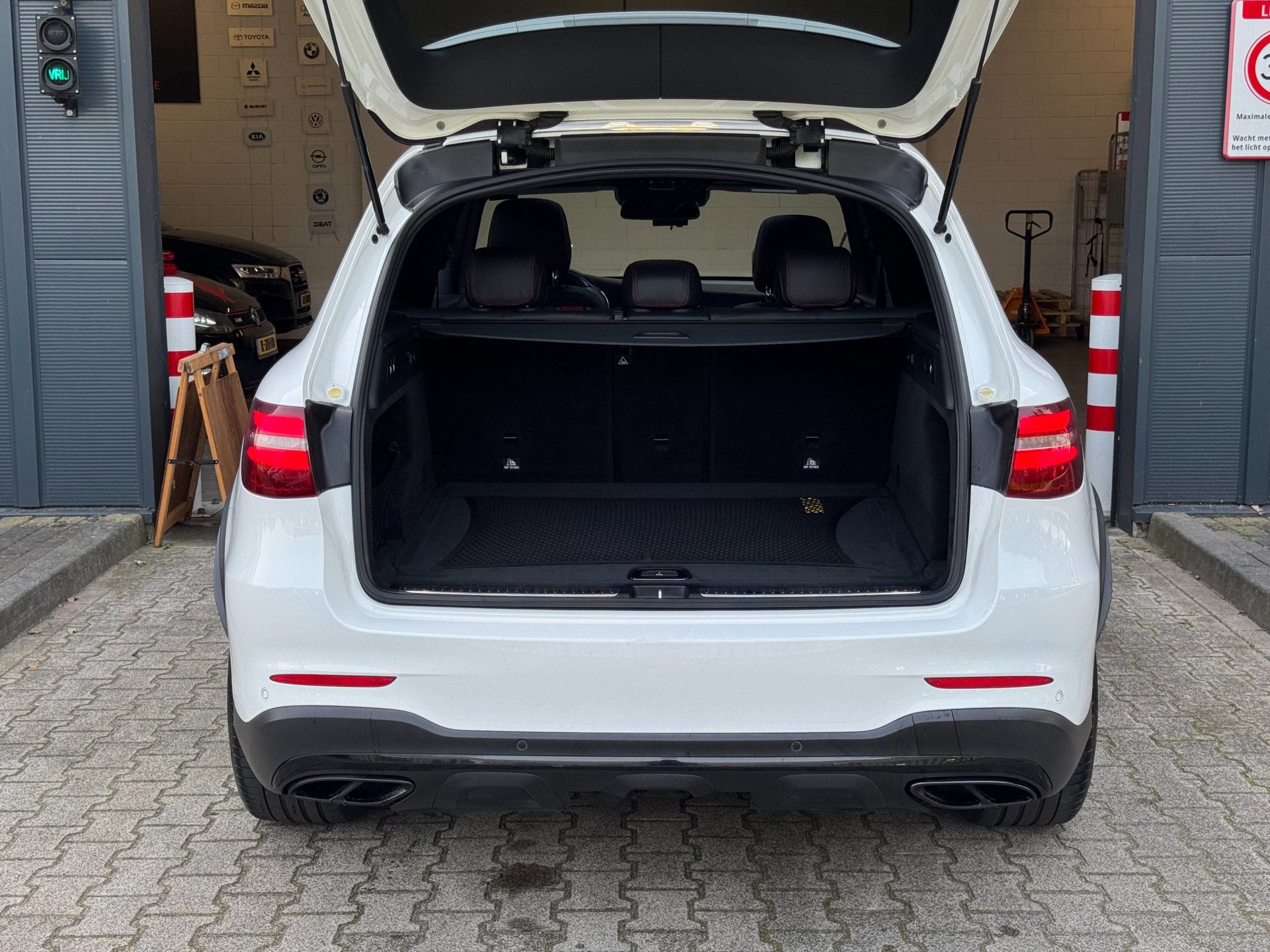 Foto van Mercedes-Benz AMG GLC 43