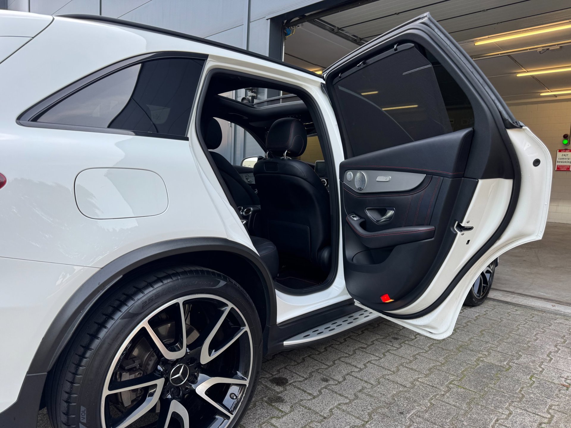 Foto van Mercedes-Benz AMG GLC 43