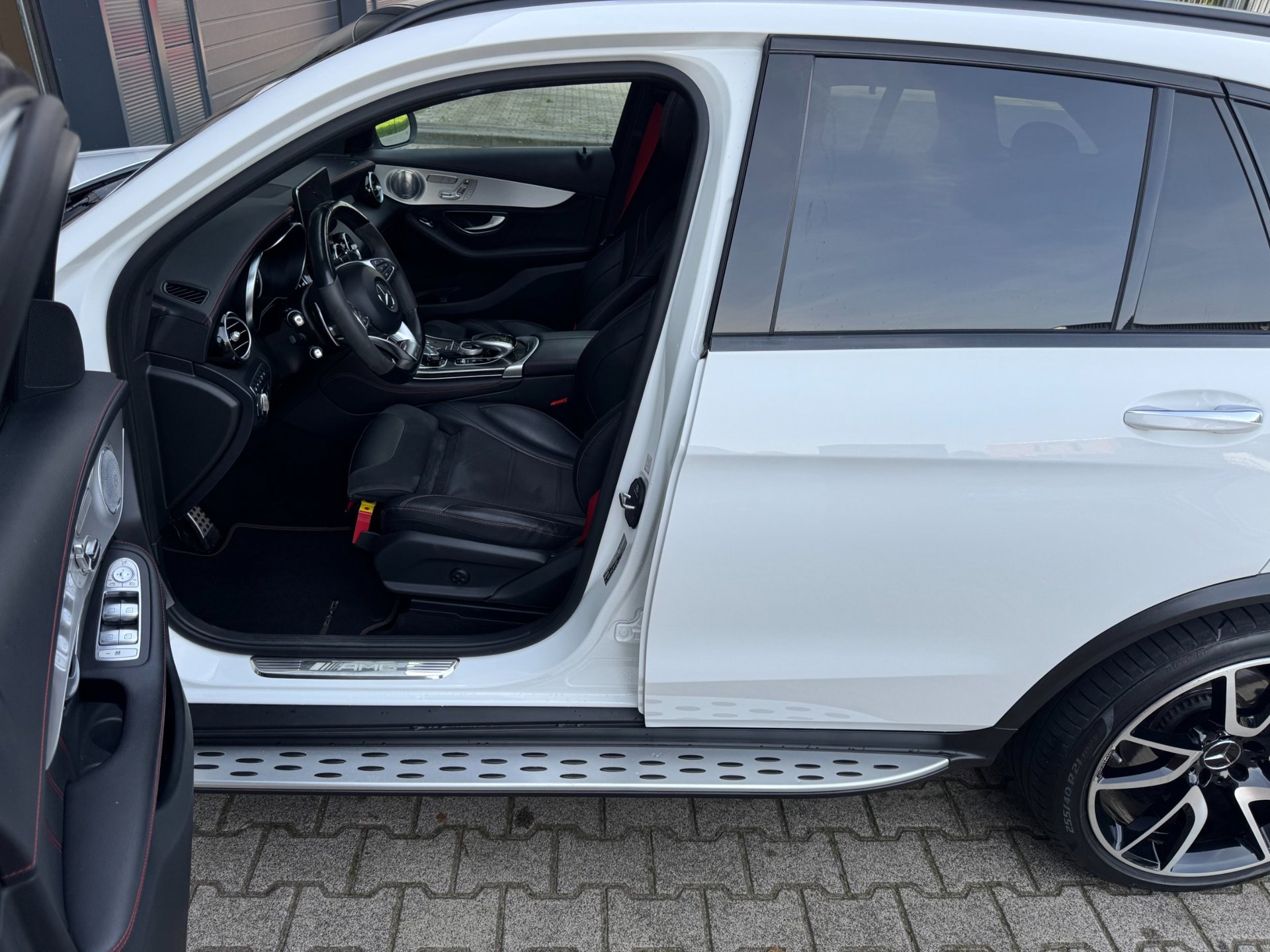 Foto van Mercedes-Benz AMG GLC 43