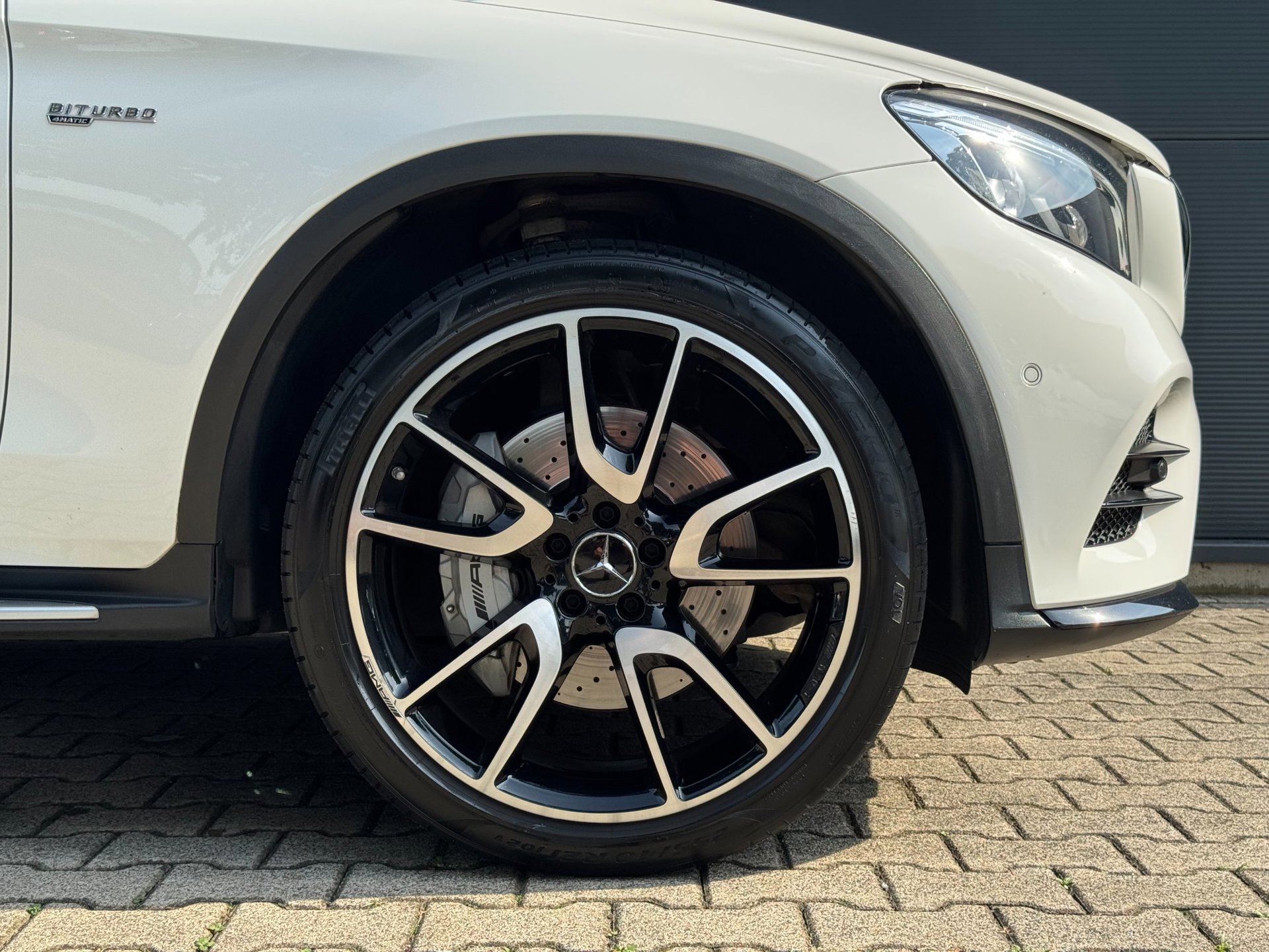 Foto van Mercedes-Benz AMG GLC 43