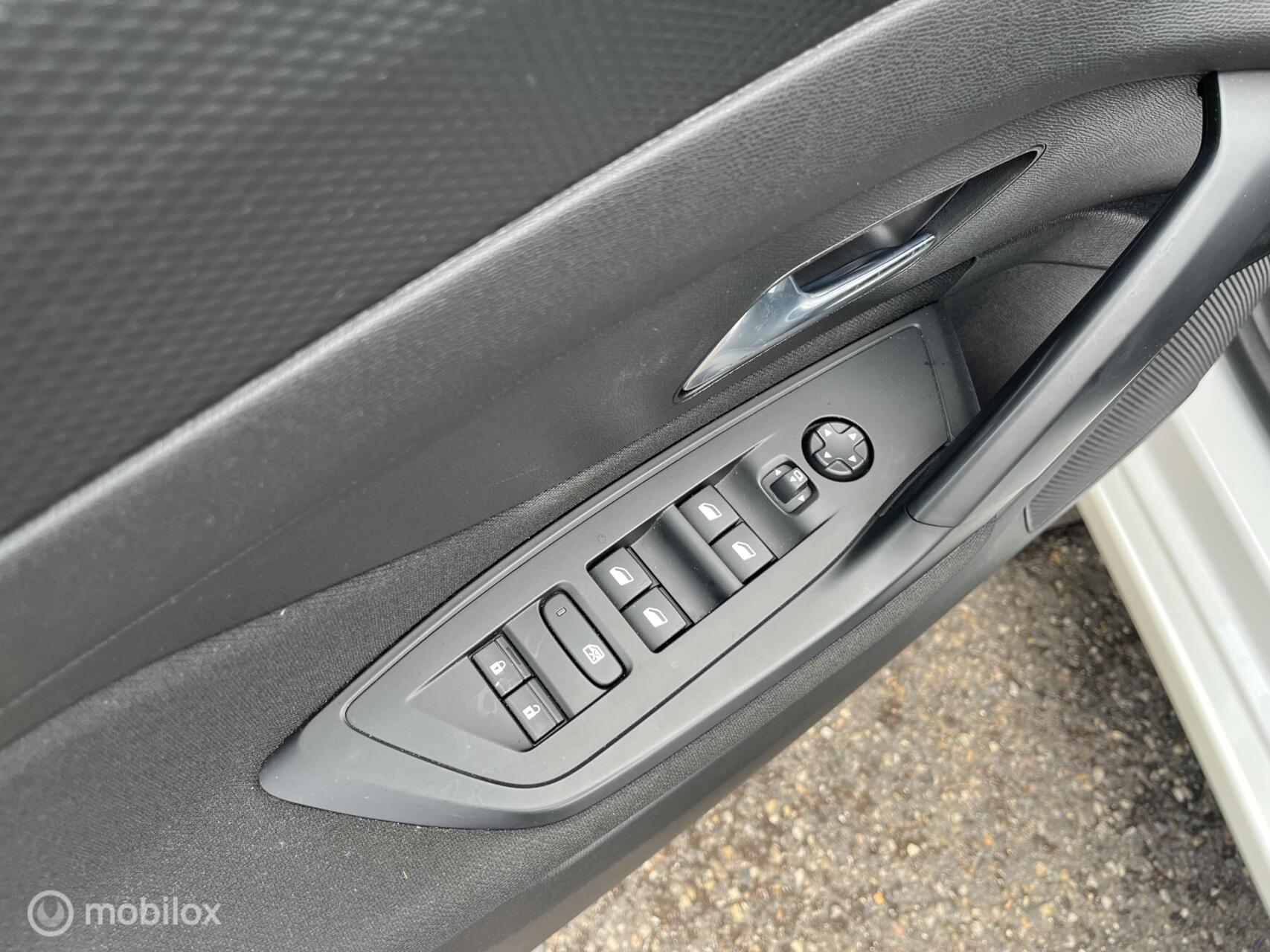 Foto van Peugeot 308 SW