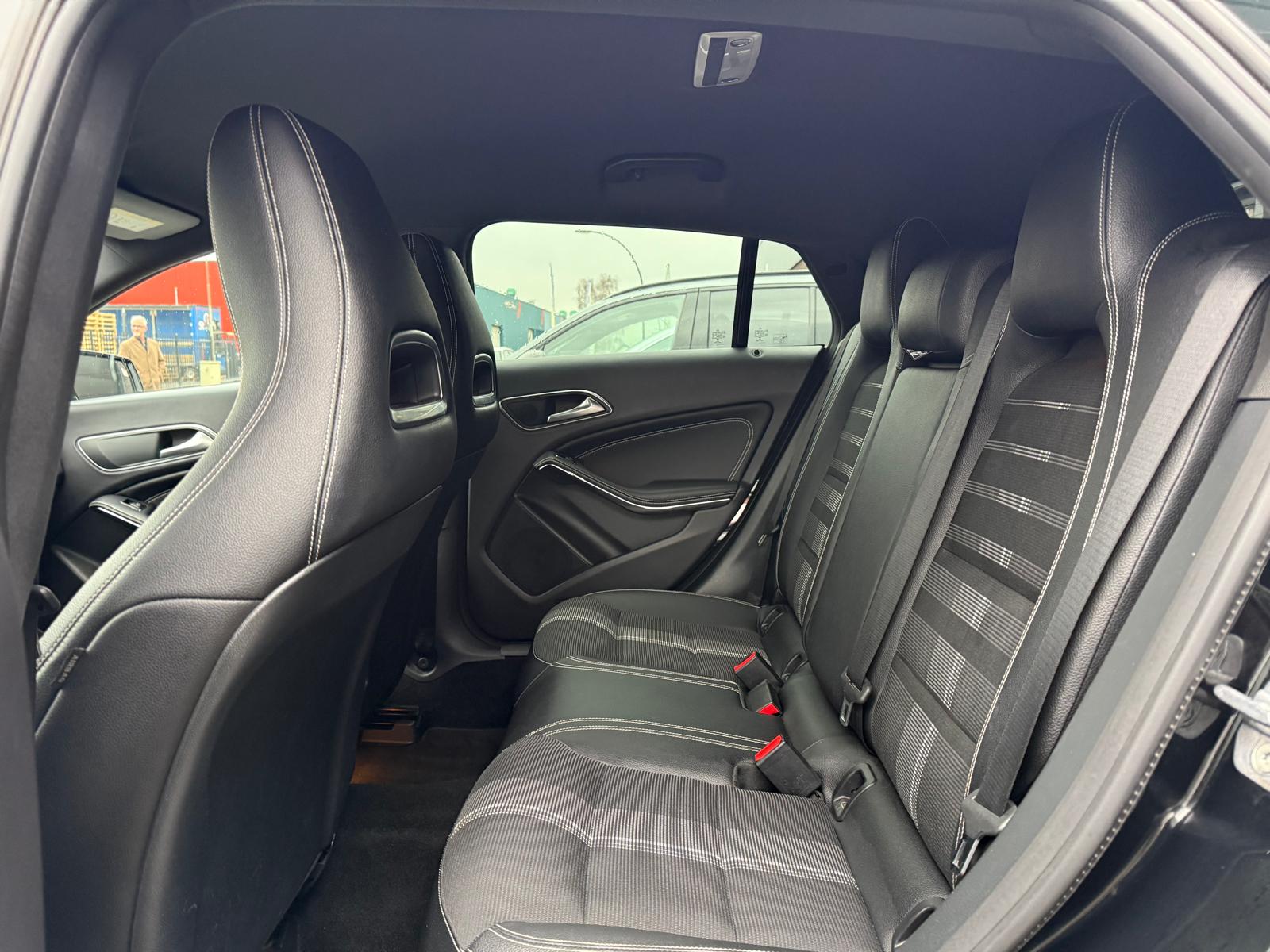 Foto van Mercedes-Benz Cla 180 D