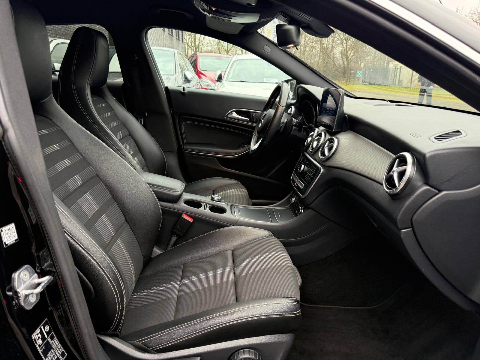 Foto van Mercedes-Benz Cla 180 D