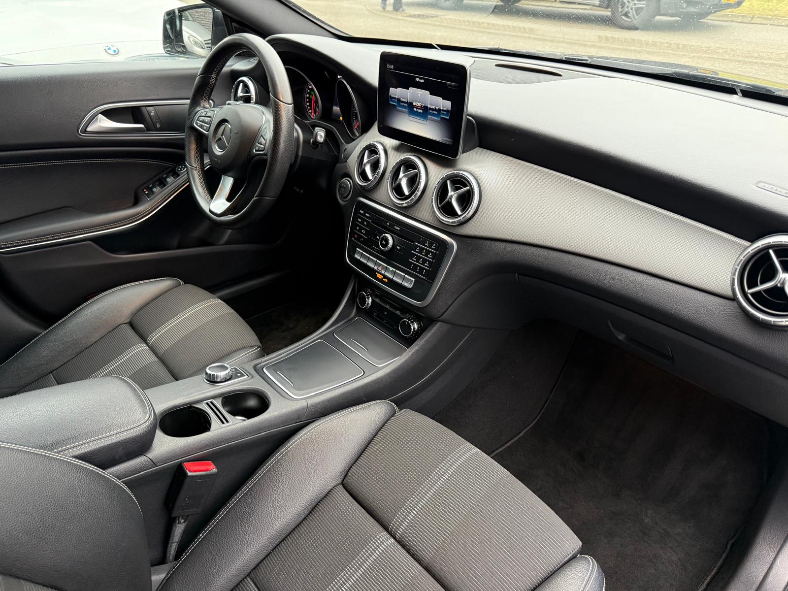 Foto van Mercedes-Benz Cla 180 D