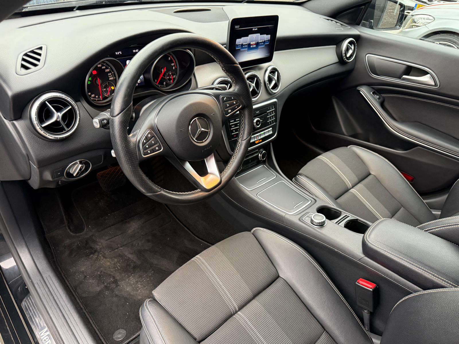 Foto van Mercedes-Benz Cla 180 D