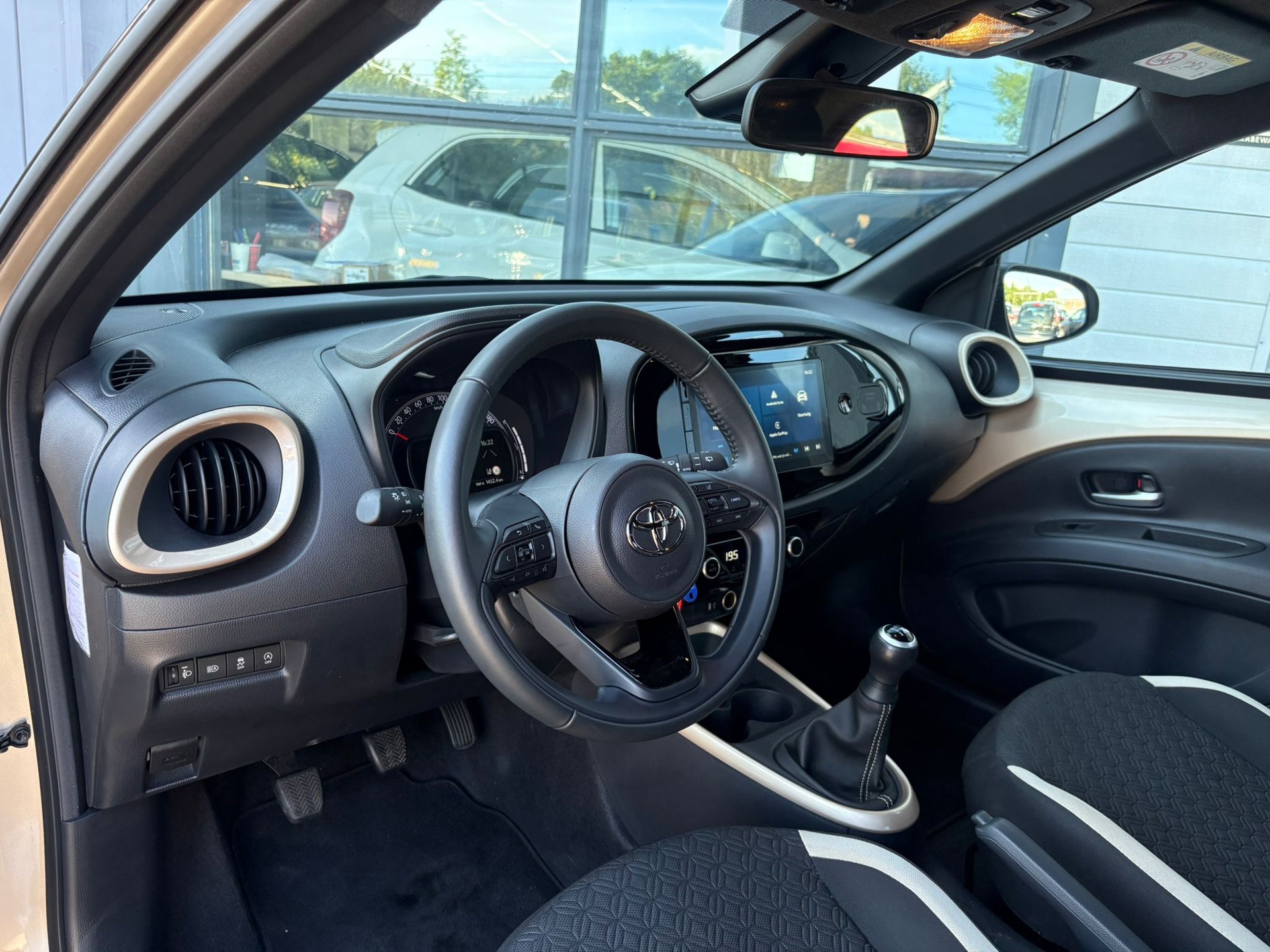 Foto van Toyota Toyota Aygo X