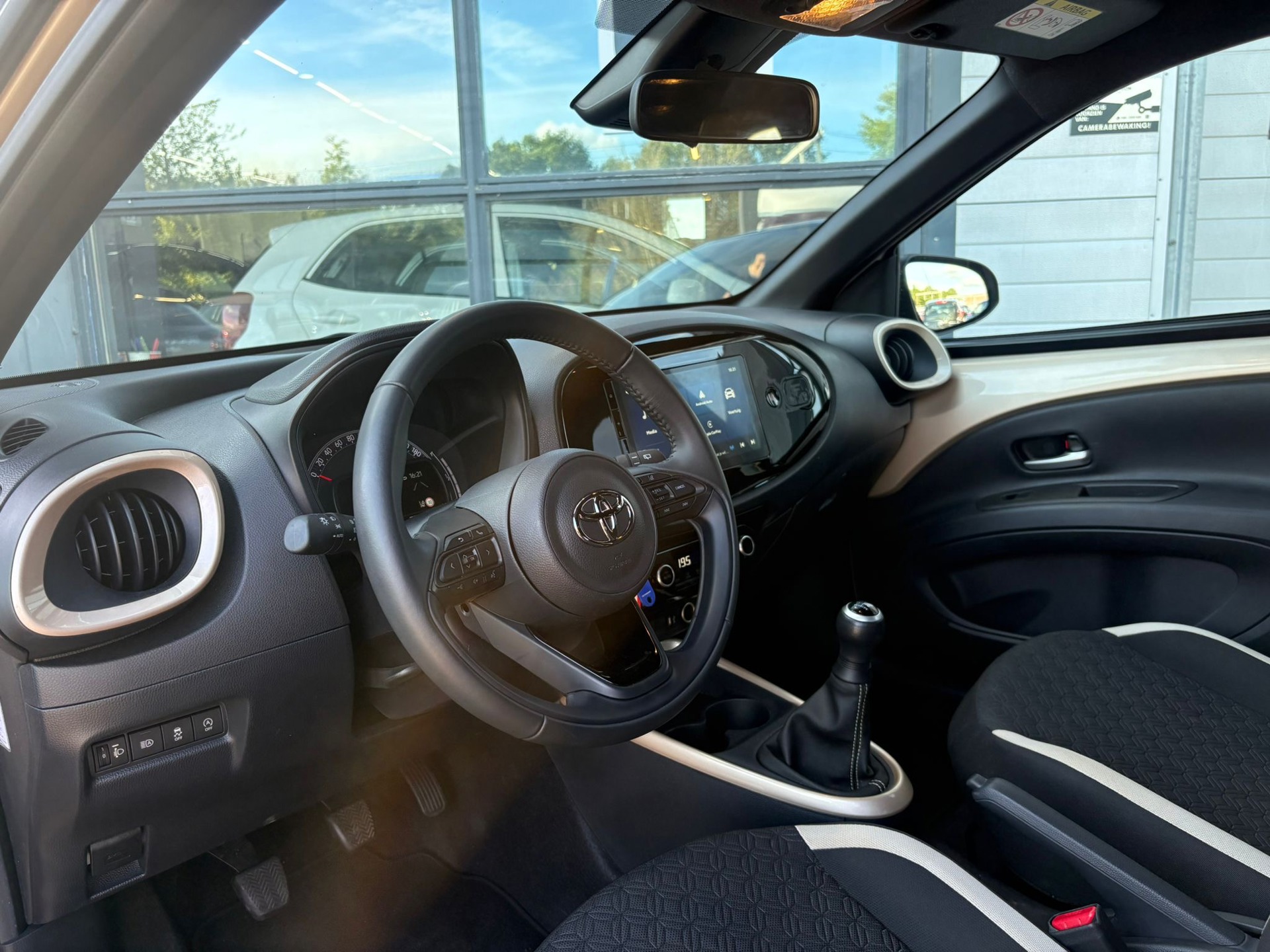 Foto van Toyota Toyota Aygo X