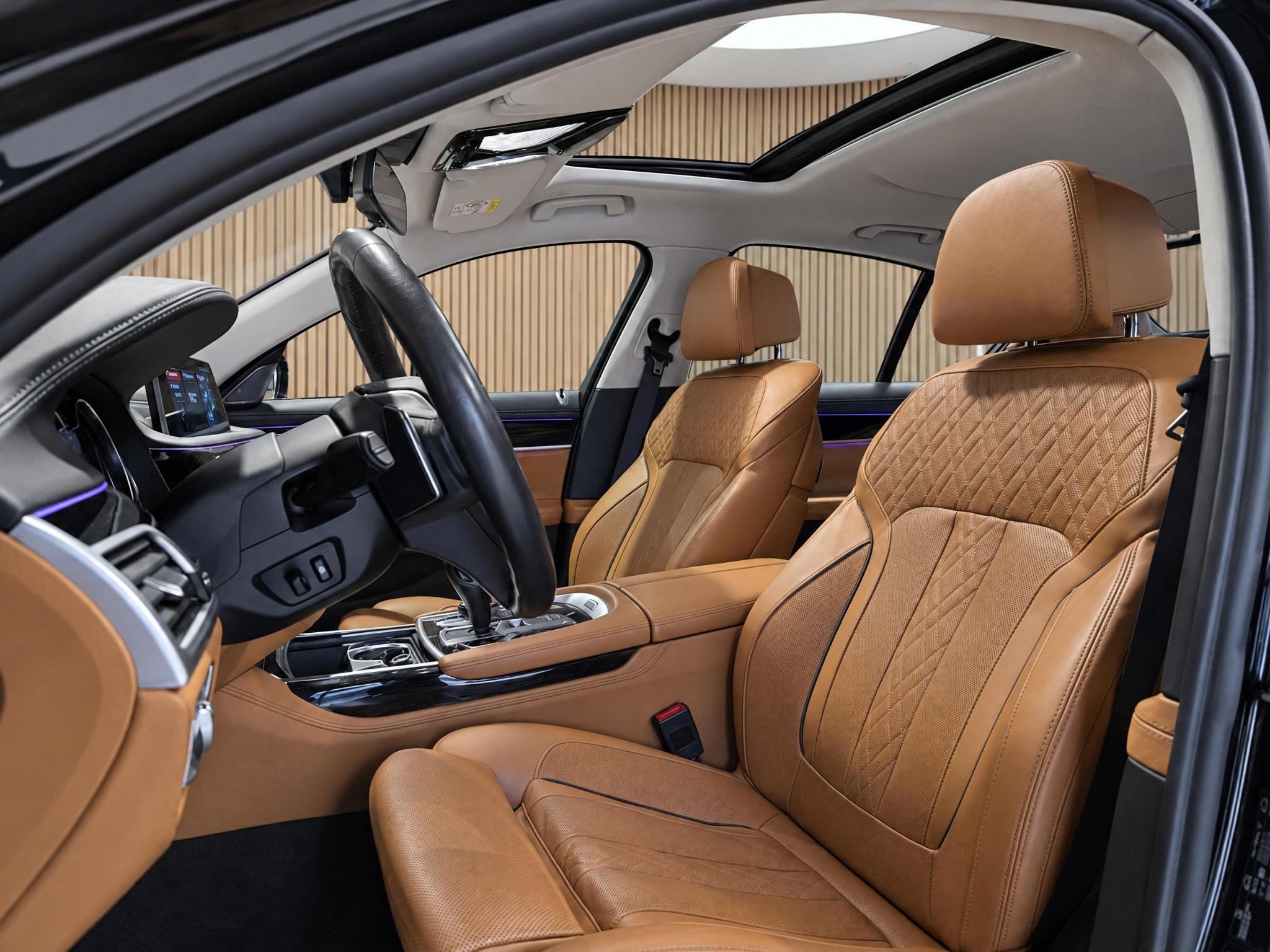 Foto van BMW 750i xDrive