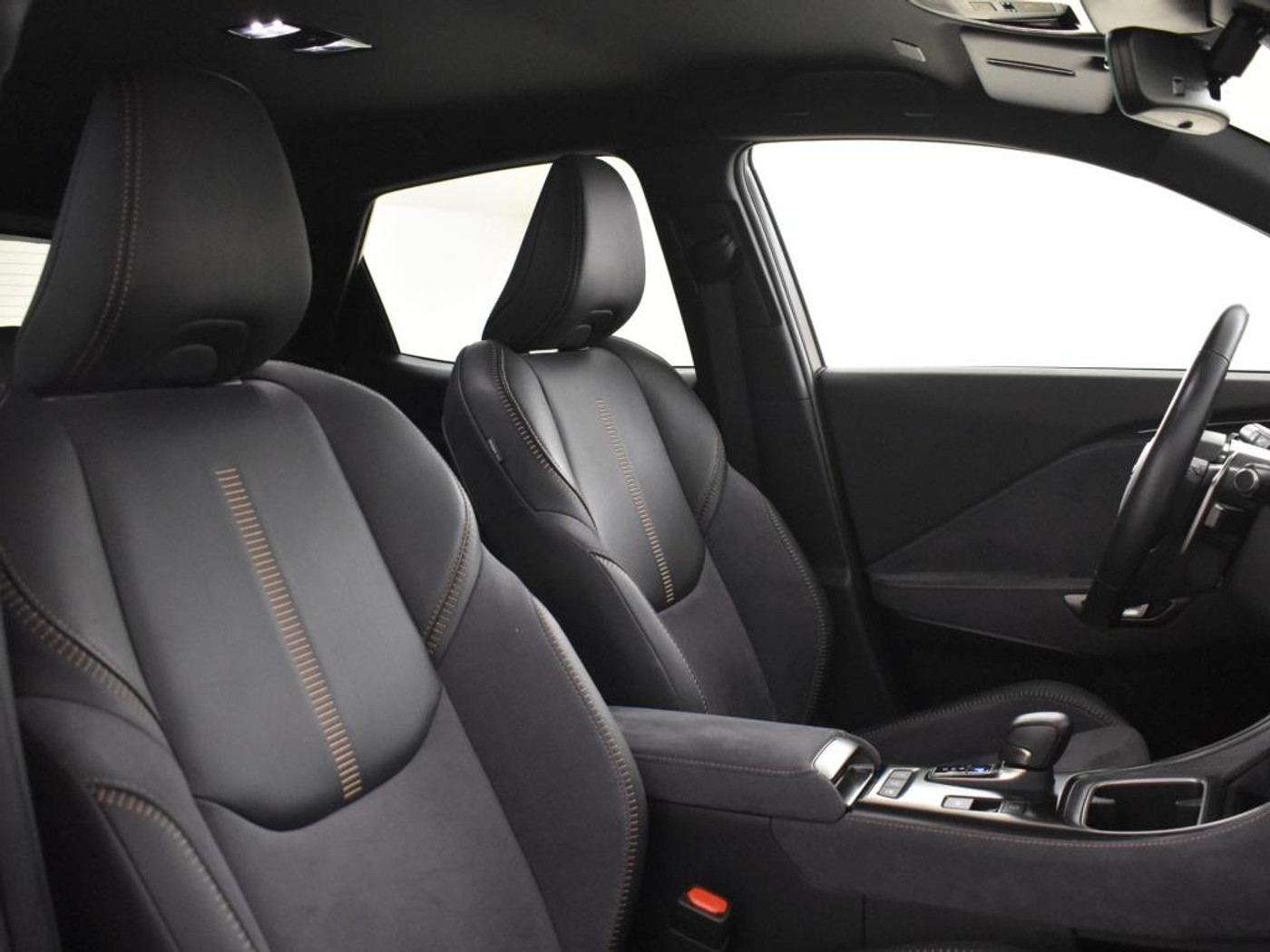 Foto van Lexus Lexus LBX