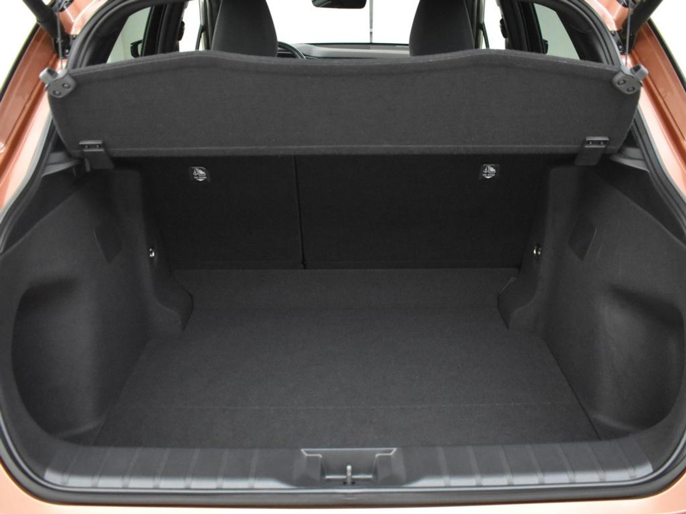 Foto van Lexus Lexus LBX