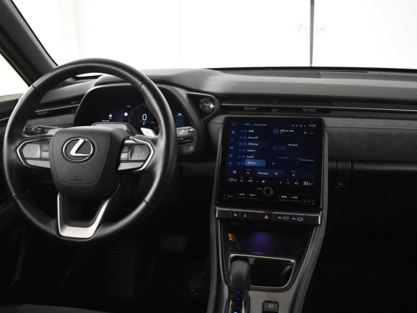 Foto van Lexus Lexus LBX