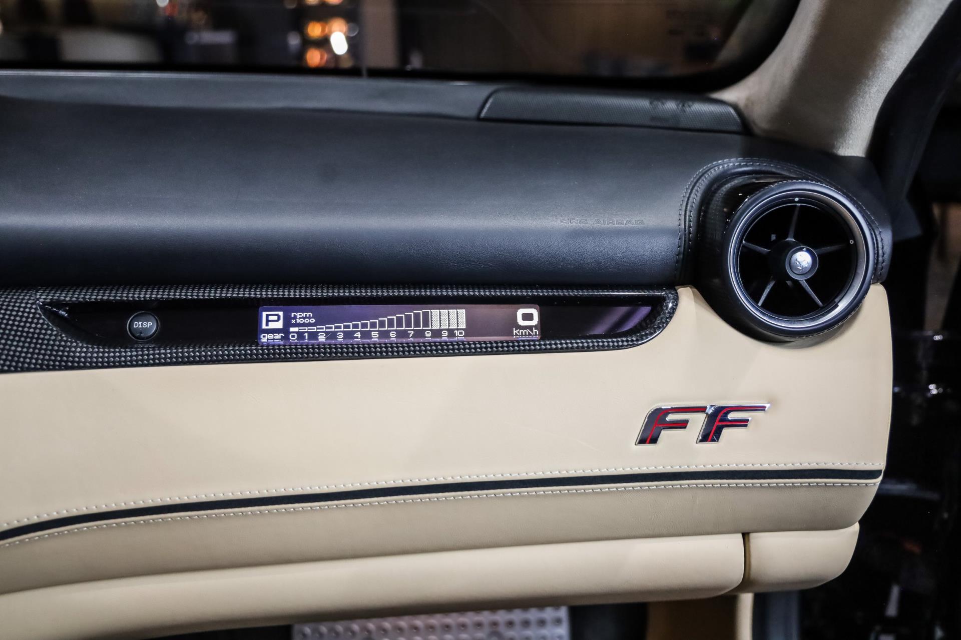 Foto van Ferrari FF