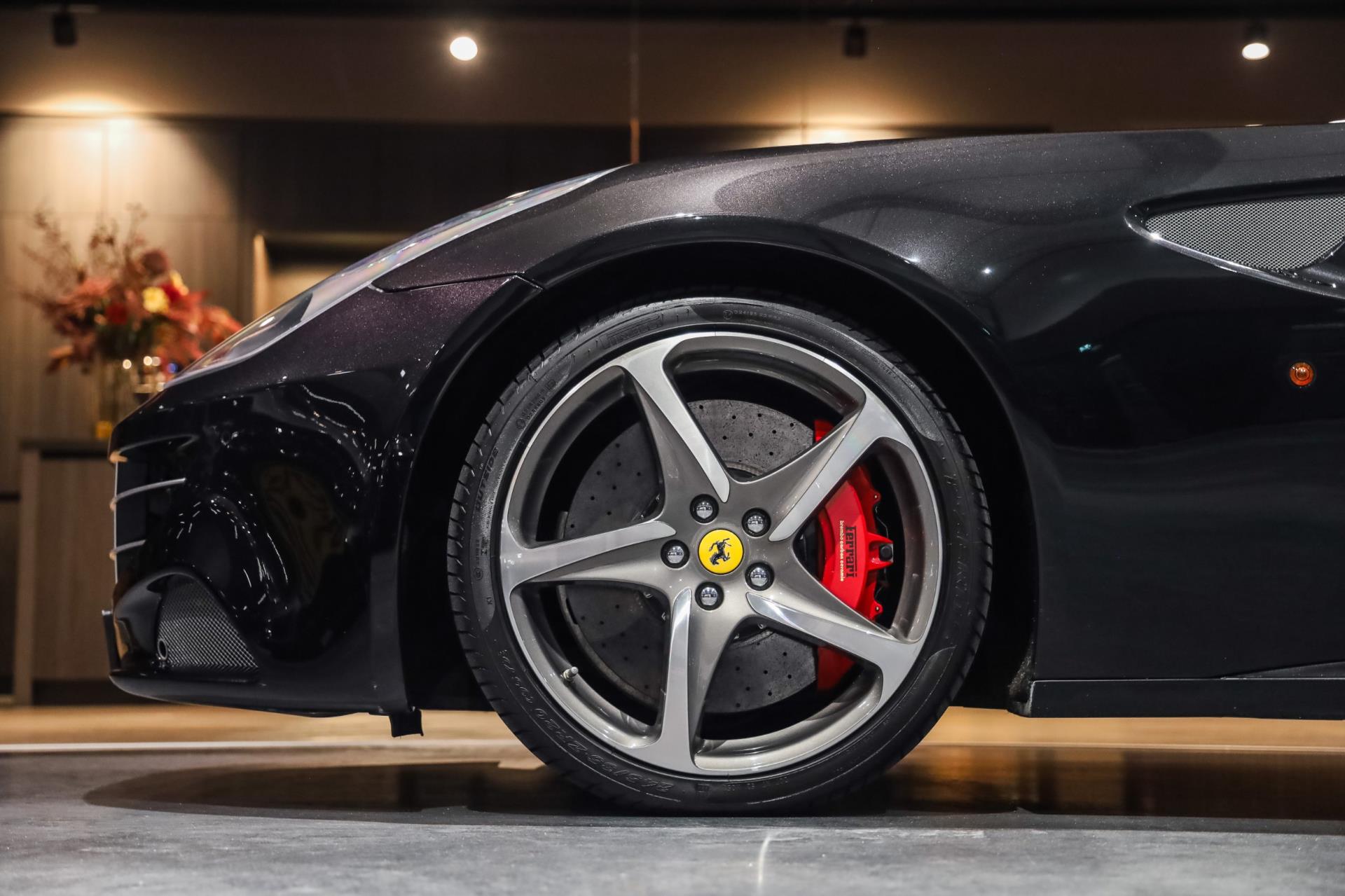 Foto van Ferrari FF