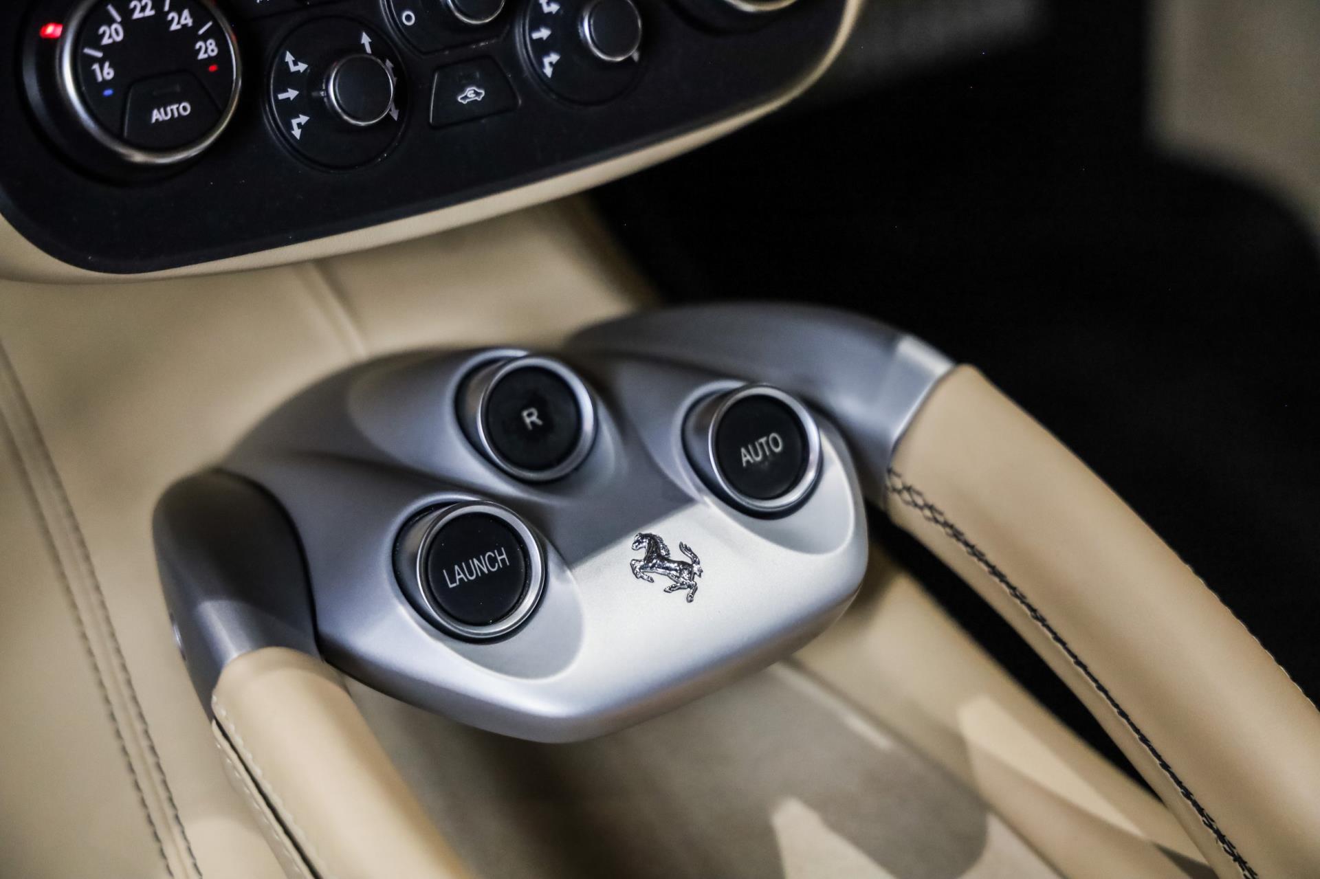 Foto van Ferrari FF