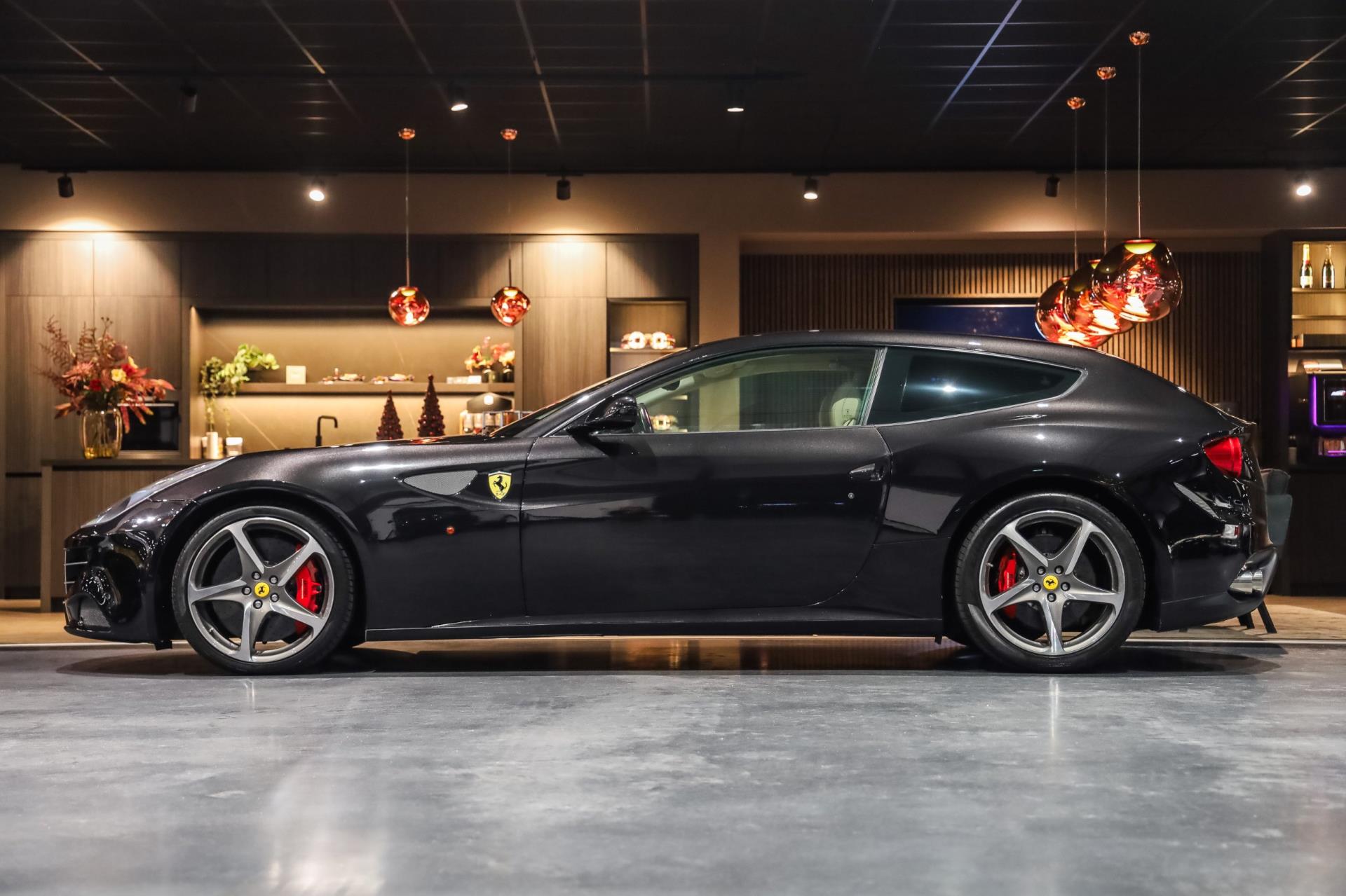 Foto van Ferrari FF