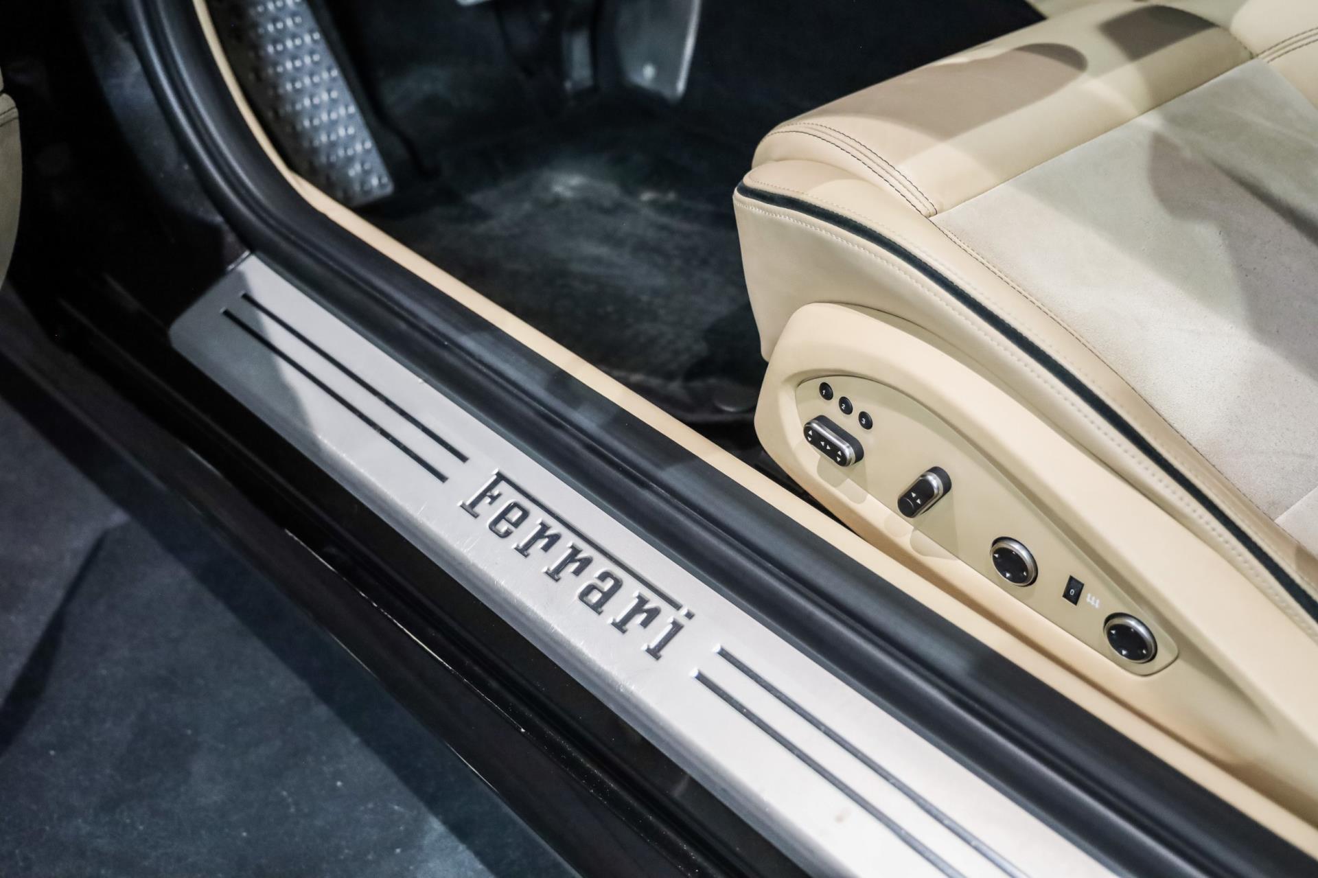 Foto van Ferrari FF