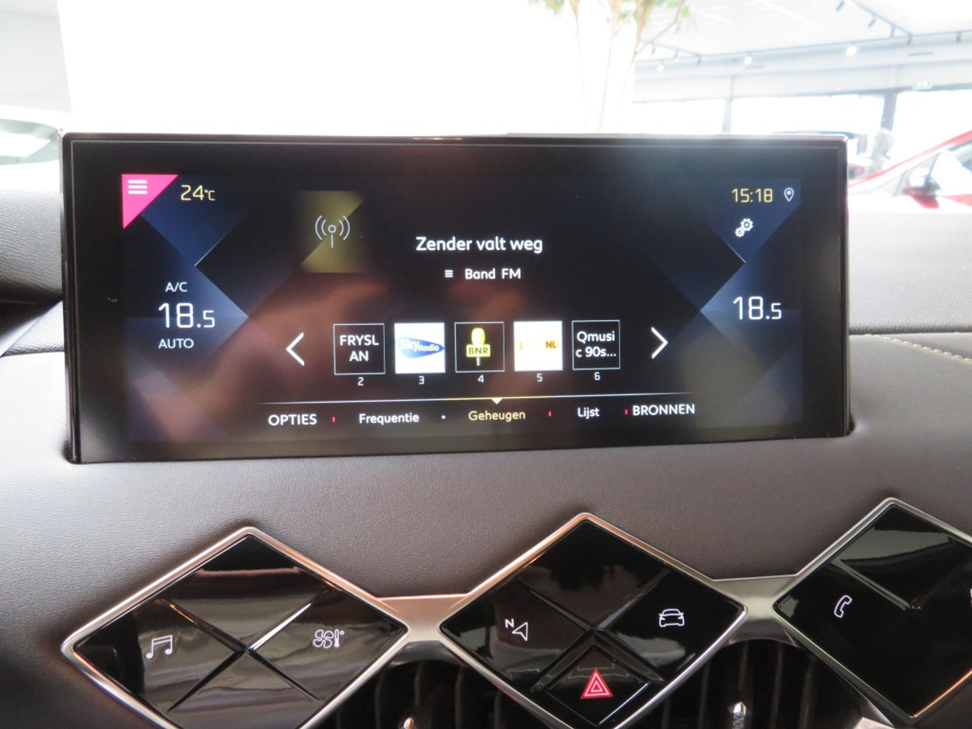 Foto van DS DS 3 Crossback
