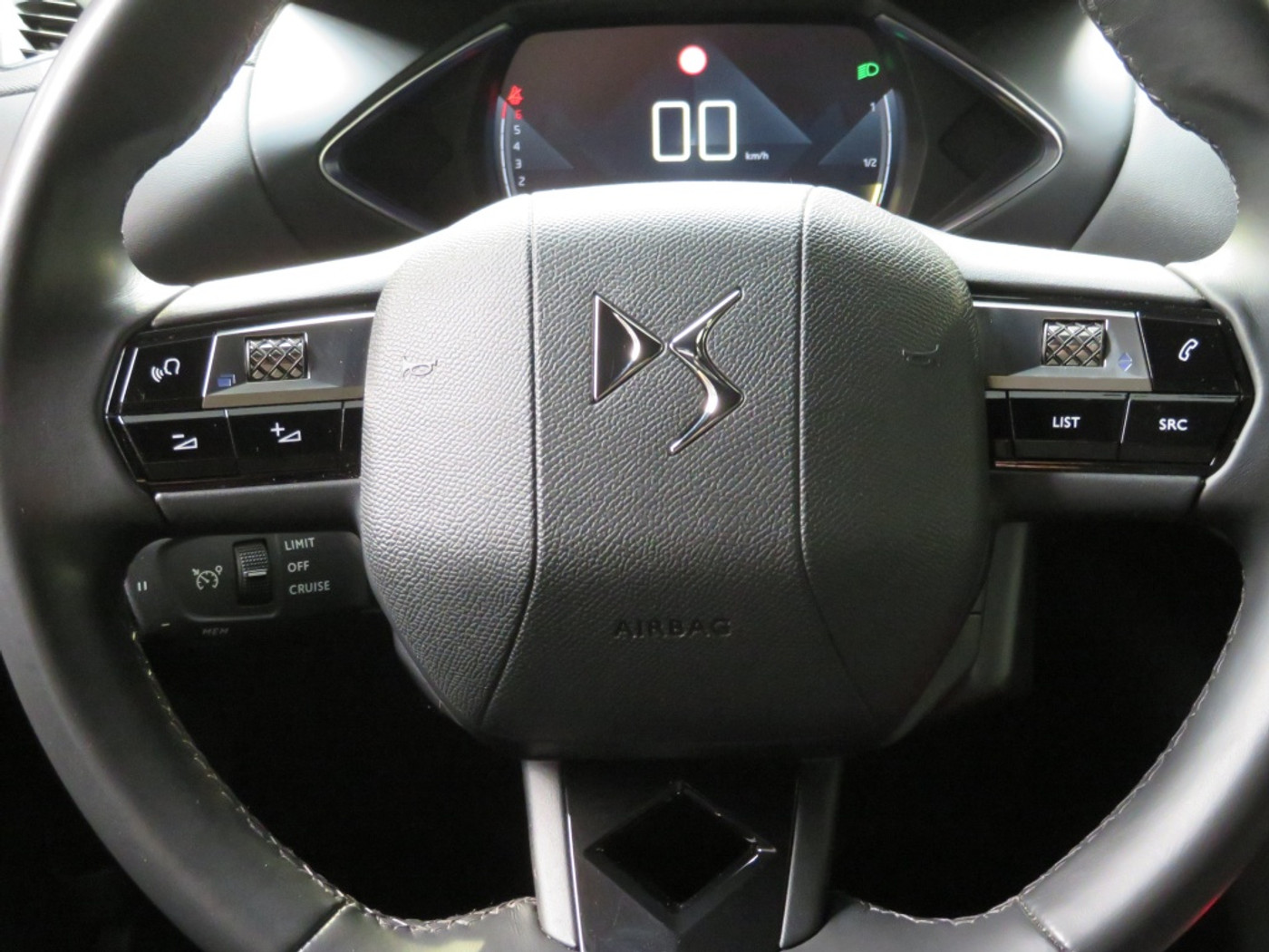 Foto van DS DS 3 Crossback