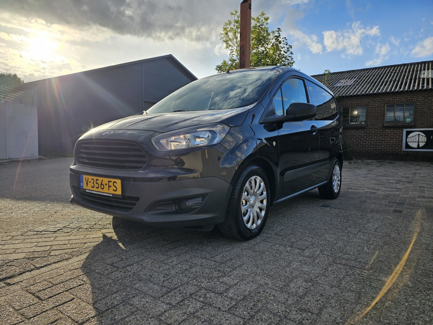 Foto van Ford Transit Courier