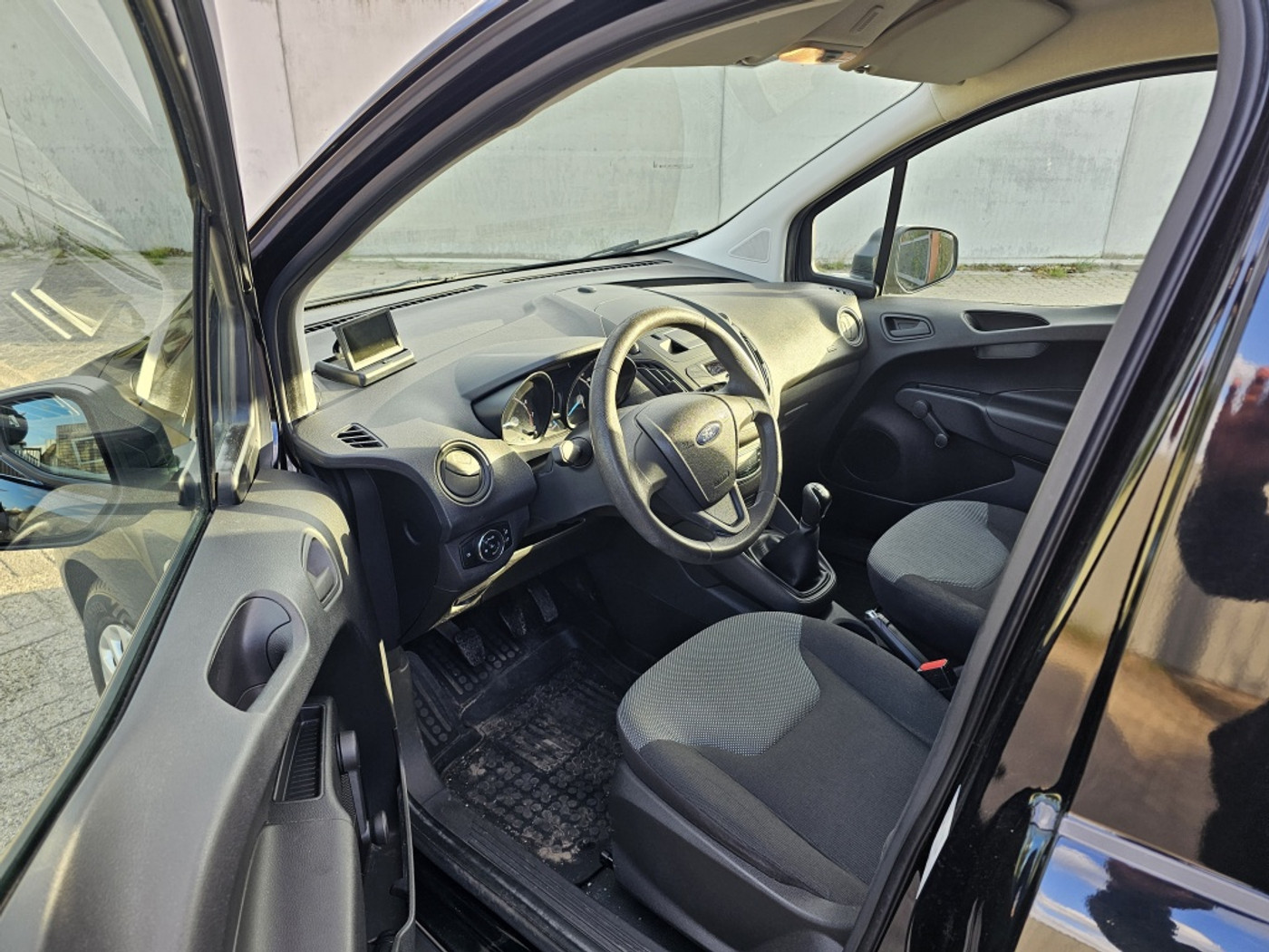 Foto van Ford Transit Courier