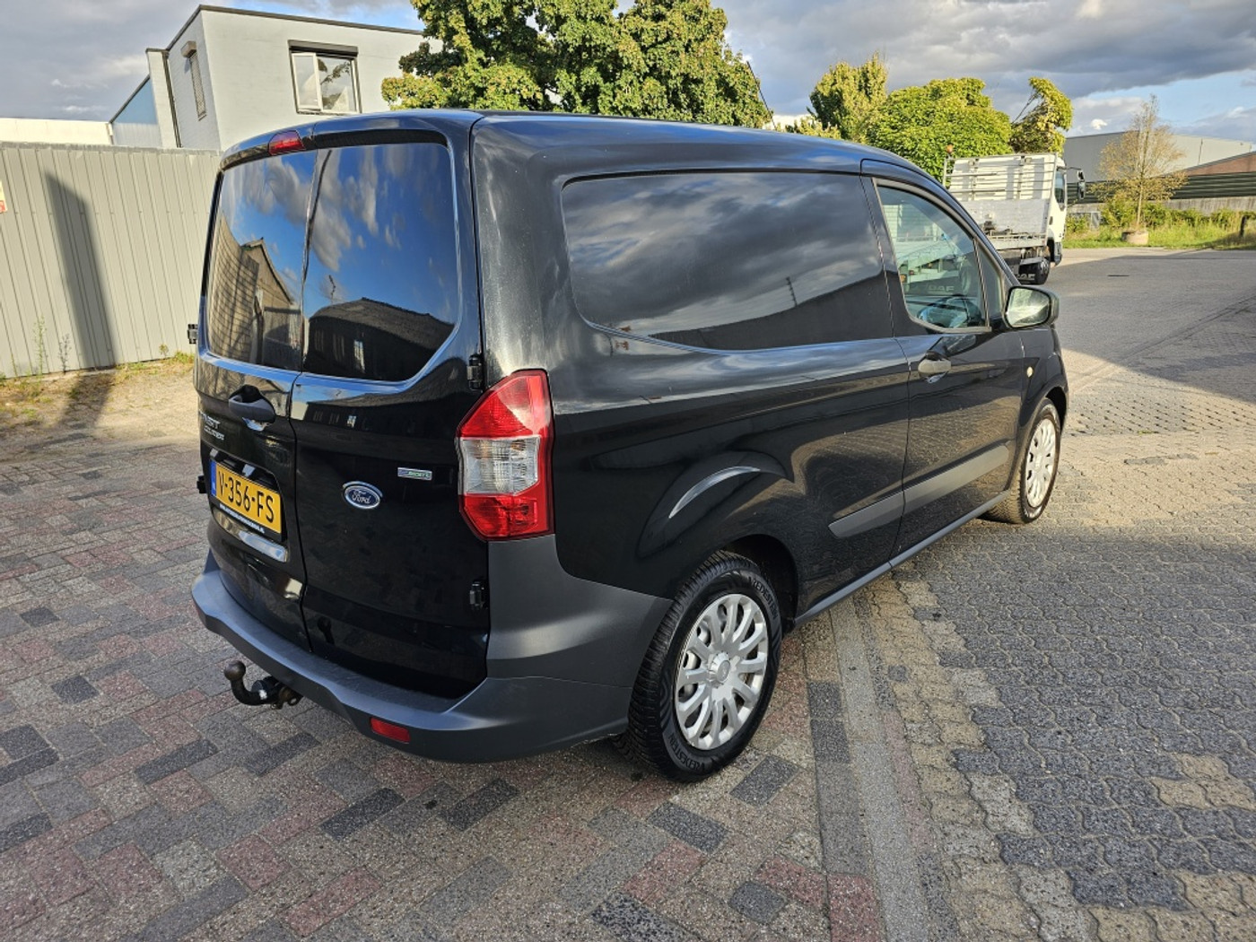 Foto van Ford Transit Courier