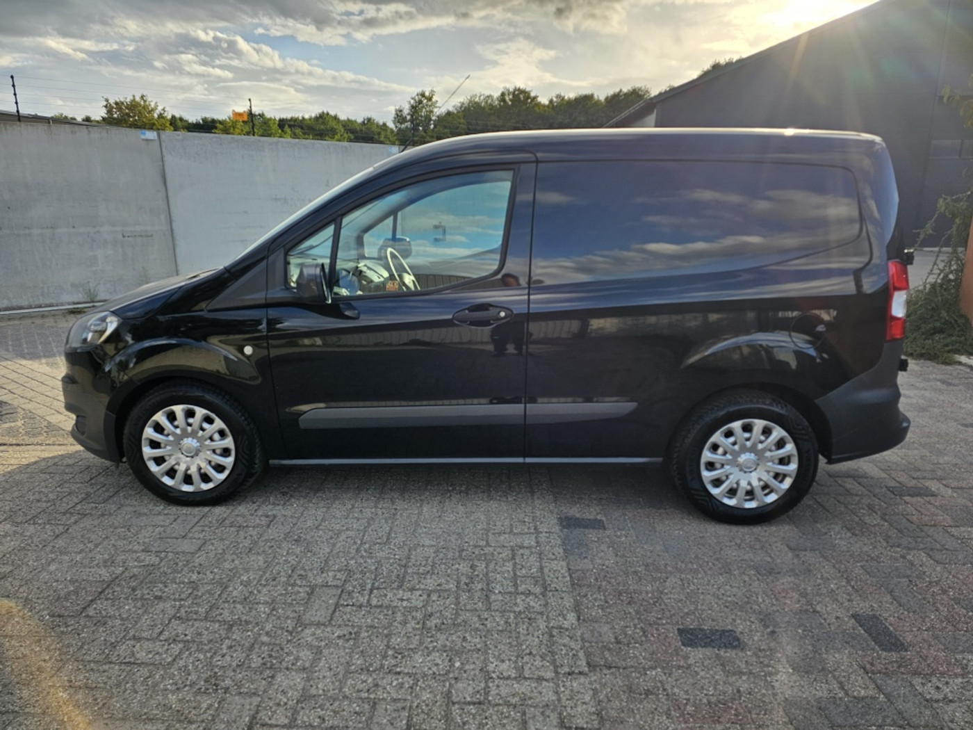 Foto van Ford Transit Courier