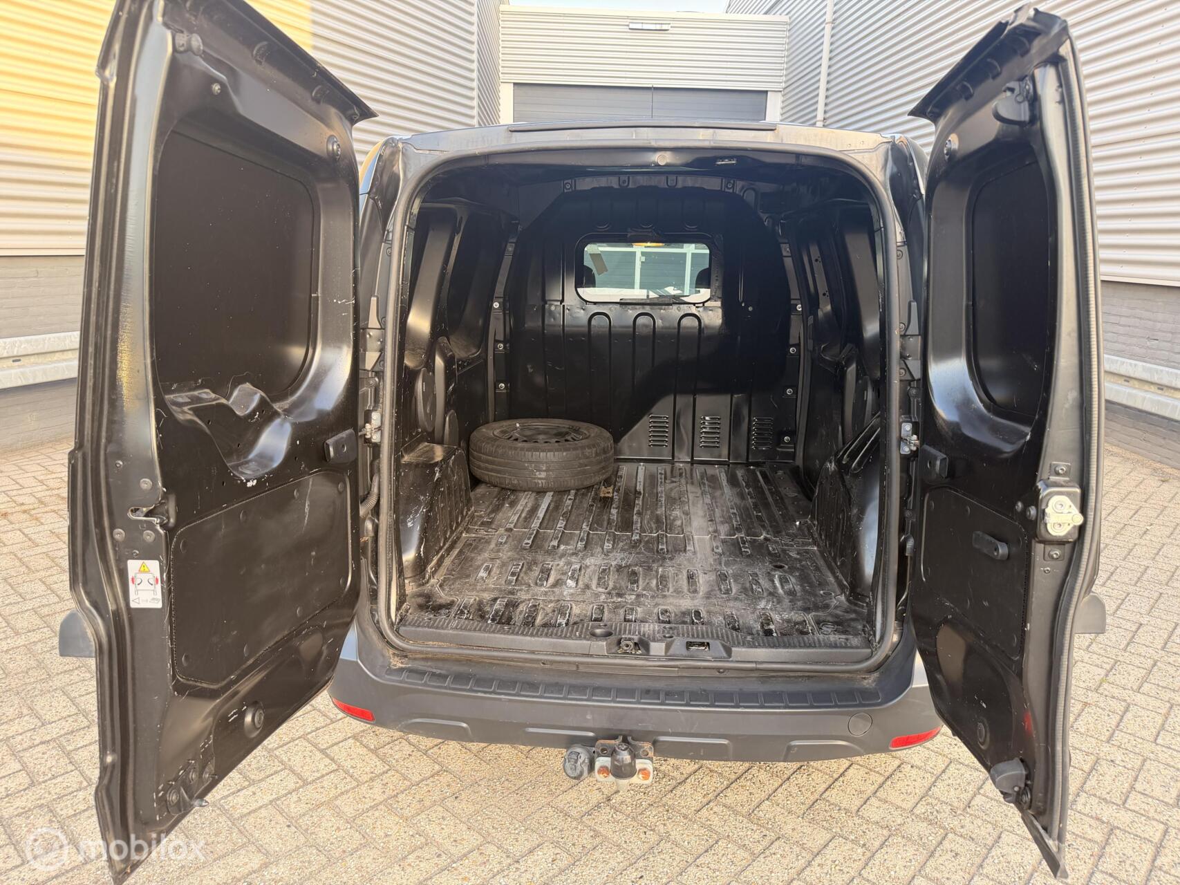 Foto van Dacia Dokker