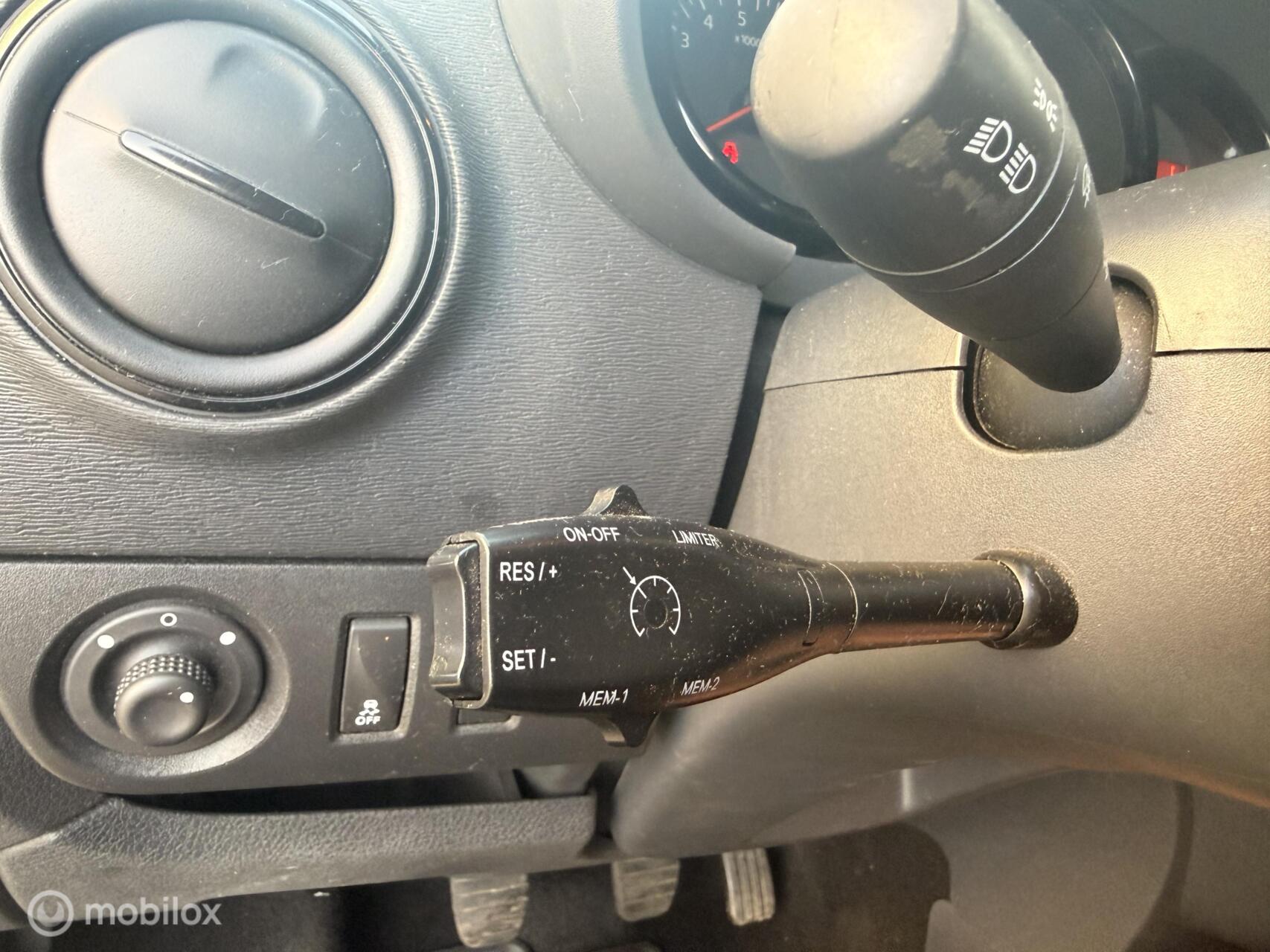 Foto van Dacia Dokker