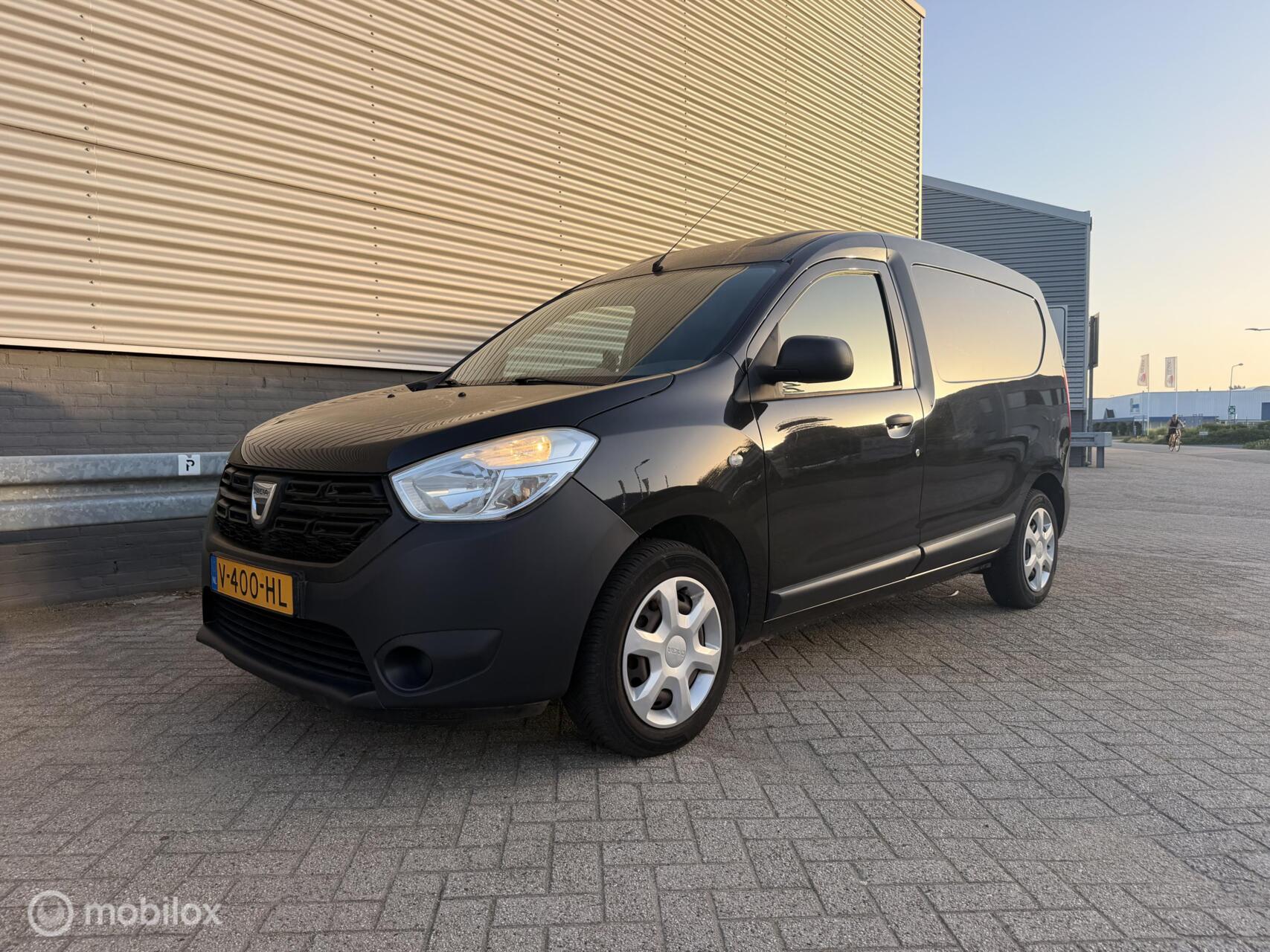 Foto van Dacia Dokker