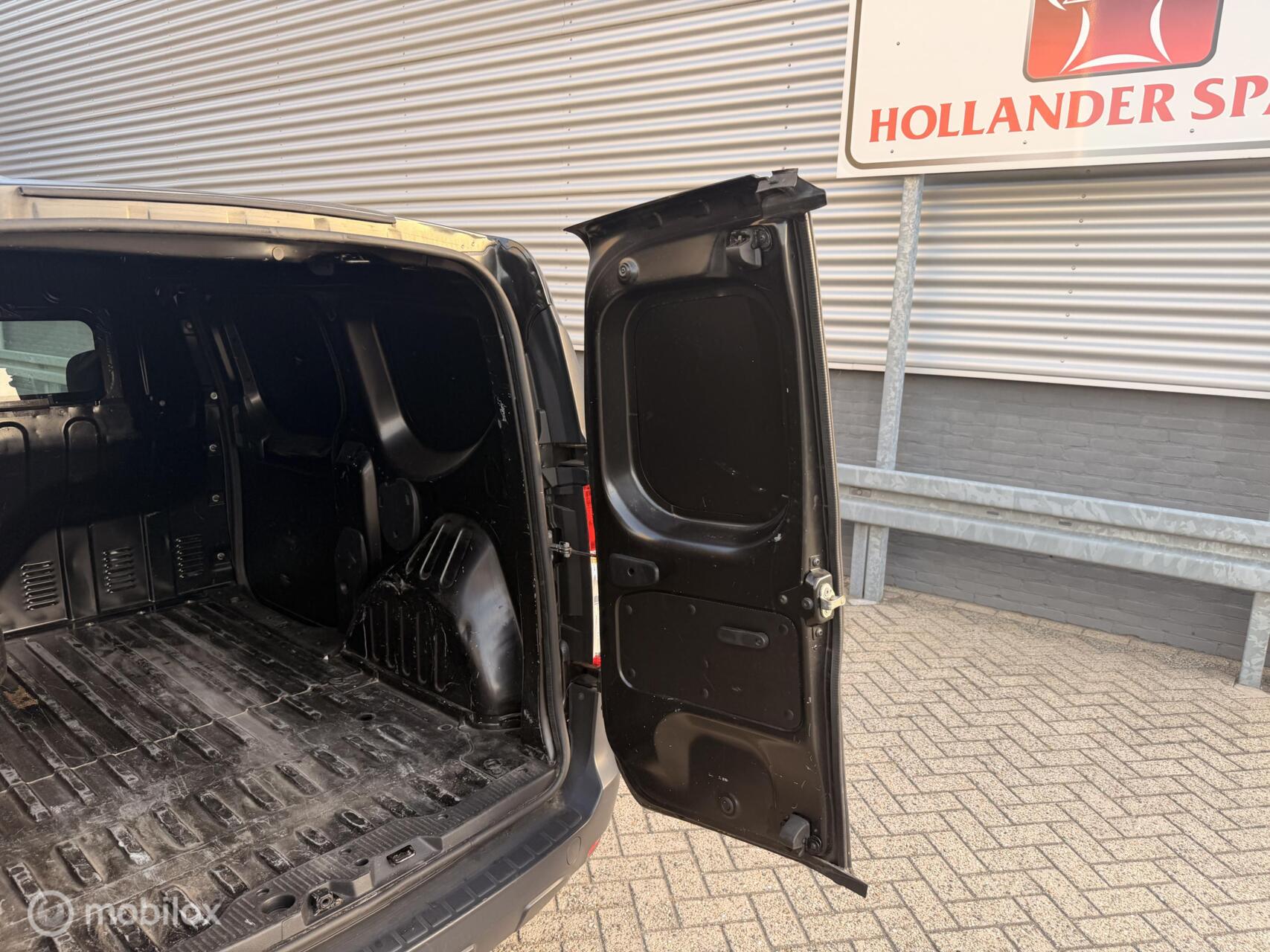 Foto van Dacia Dokker
