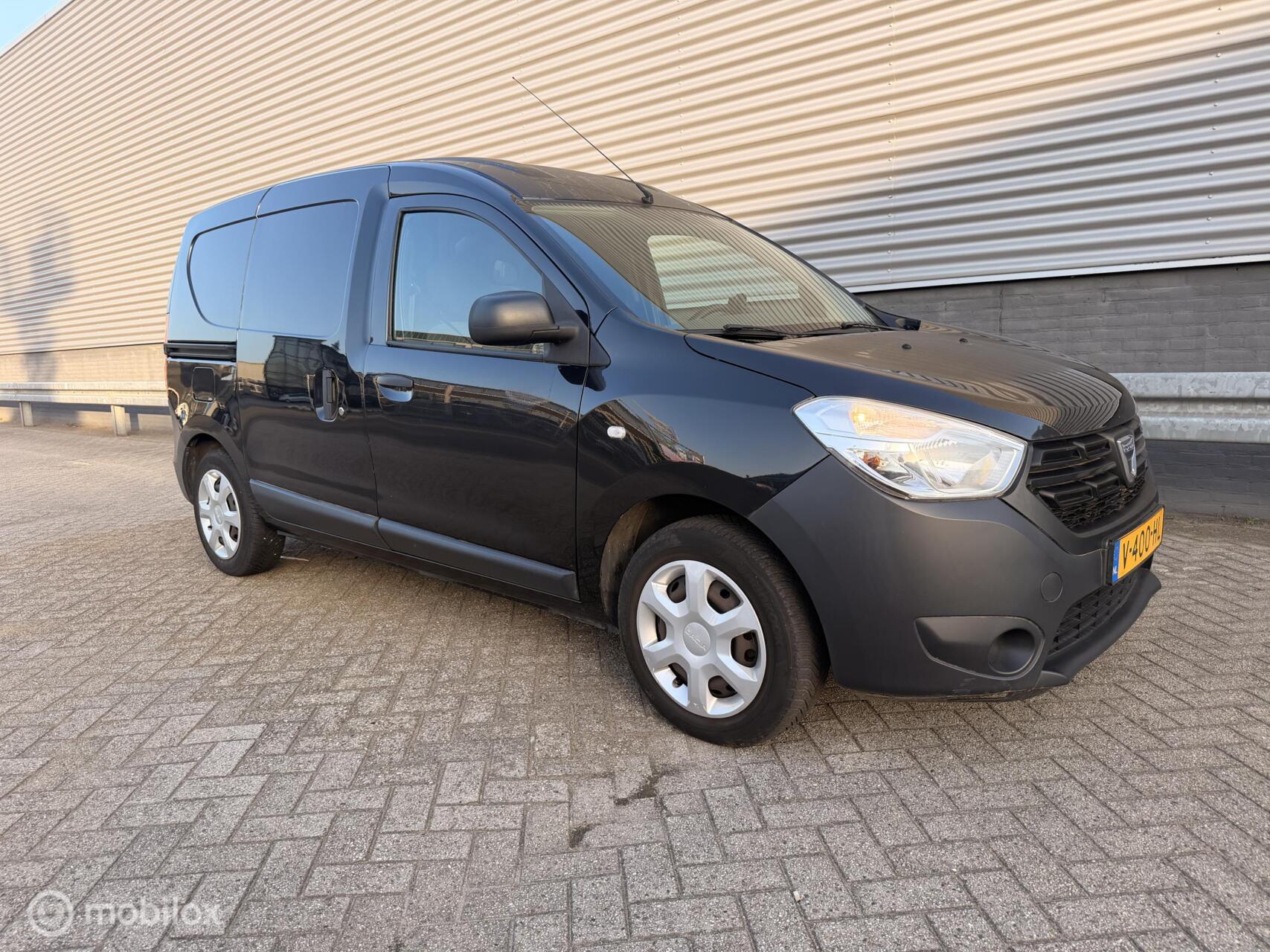 Foto van Dacia Dokker