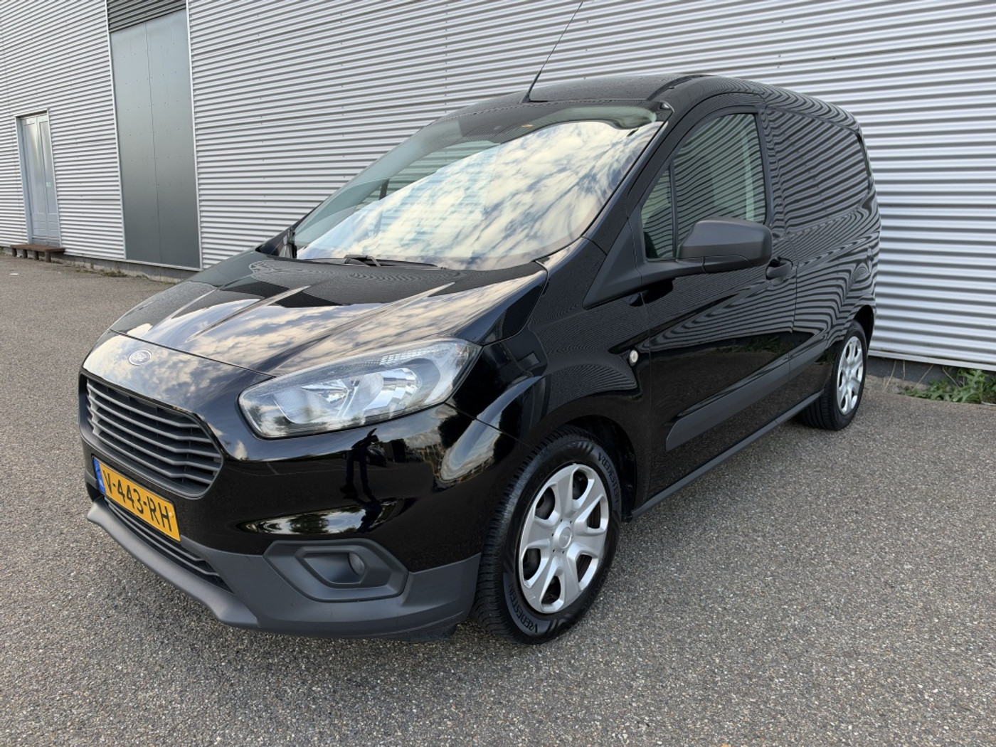 Foto van Ford Transit Courier