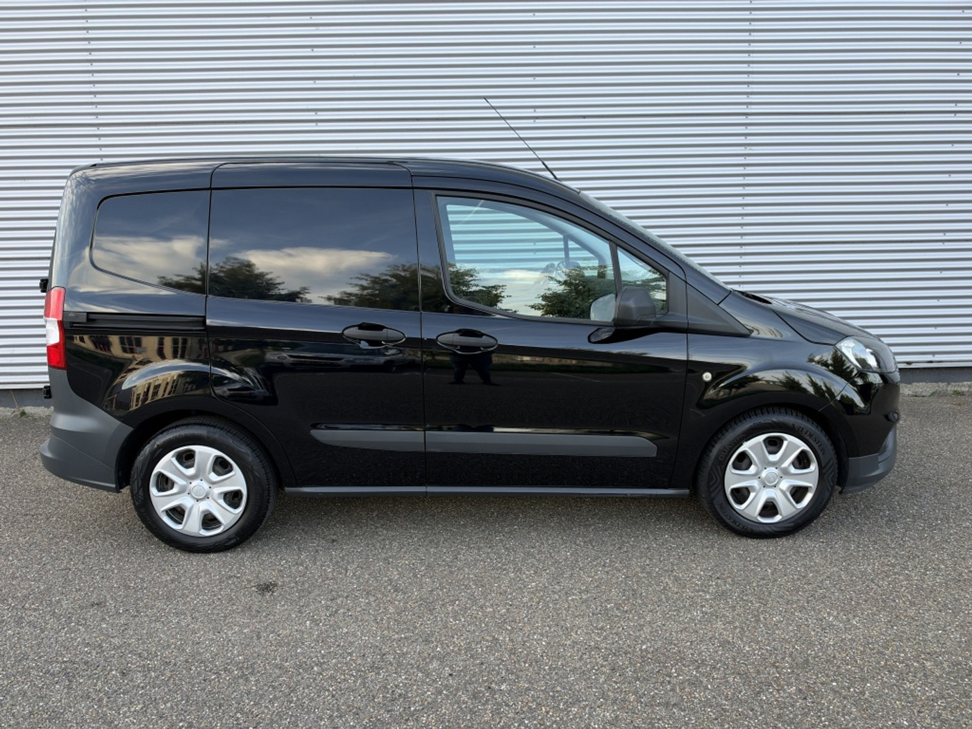 Foto van Ford Transit Courier