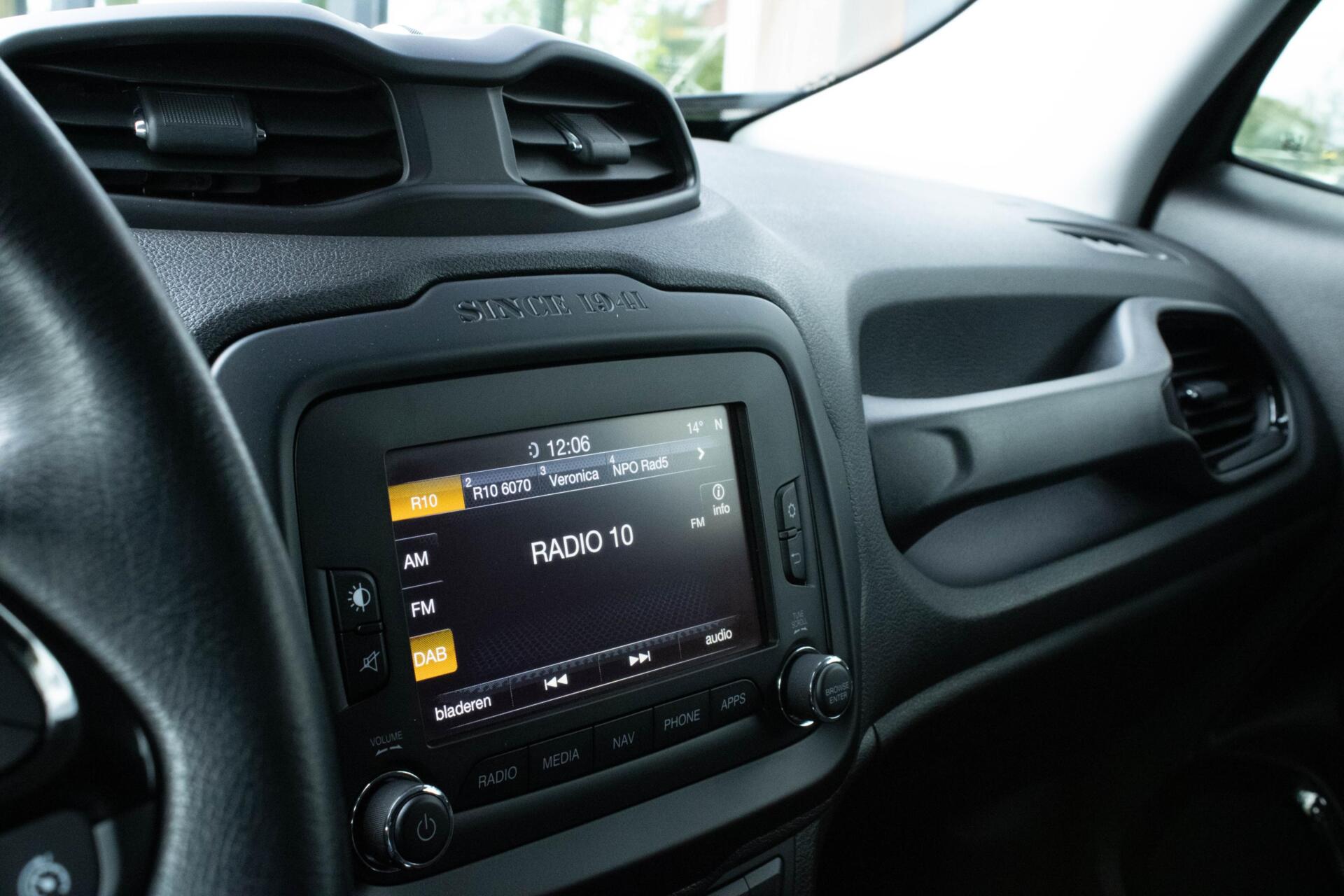 Foto van Jeep Renegade Van