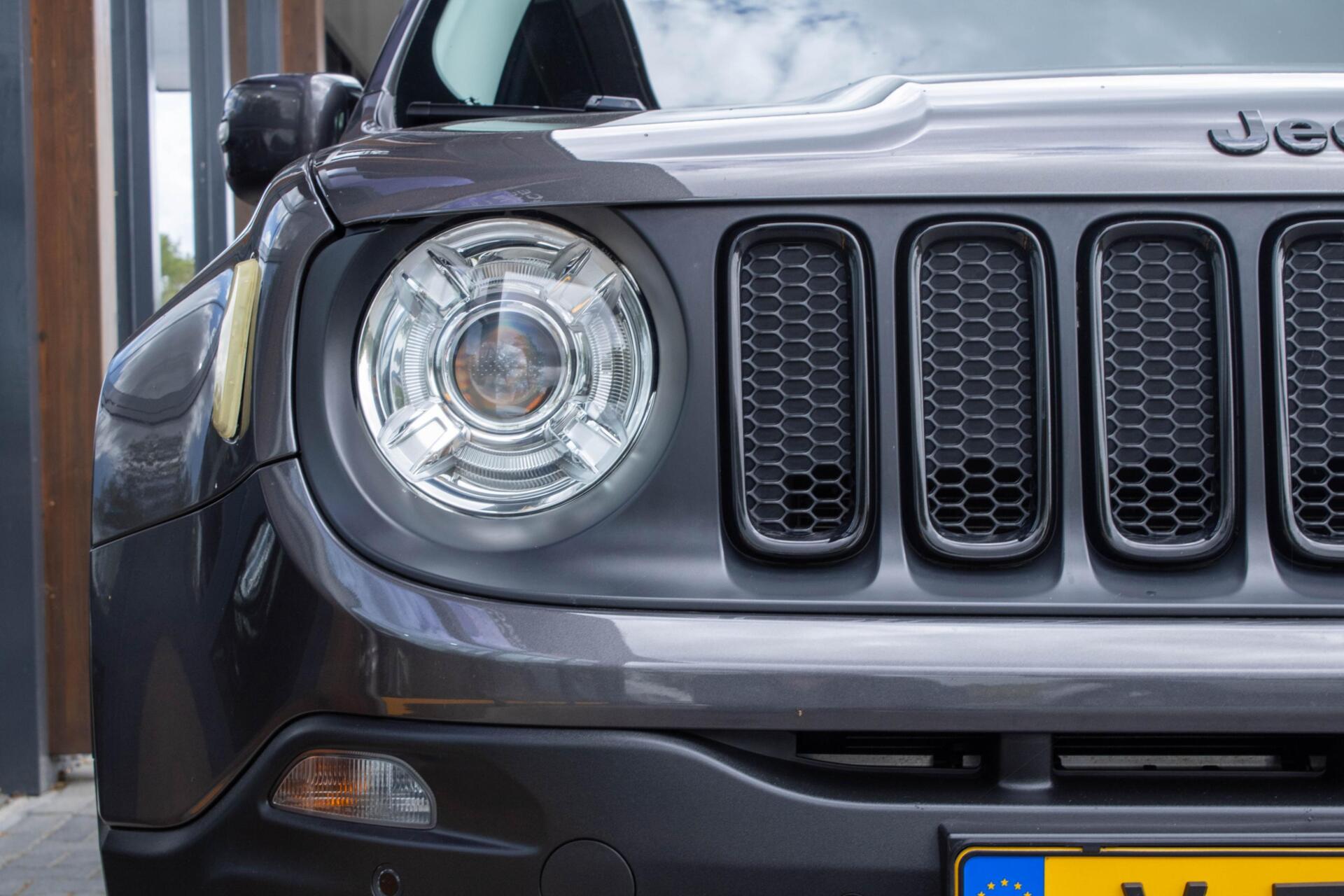 Foto van Jeep Renegade Van