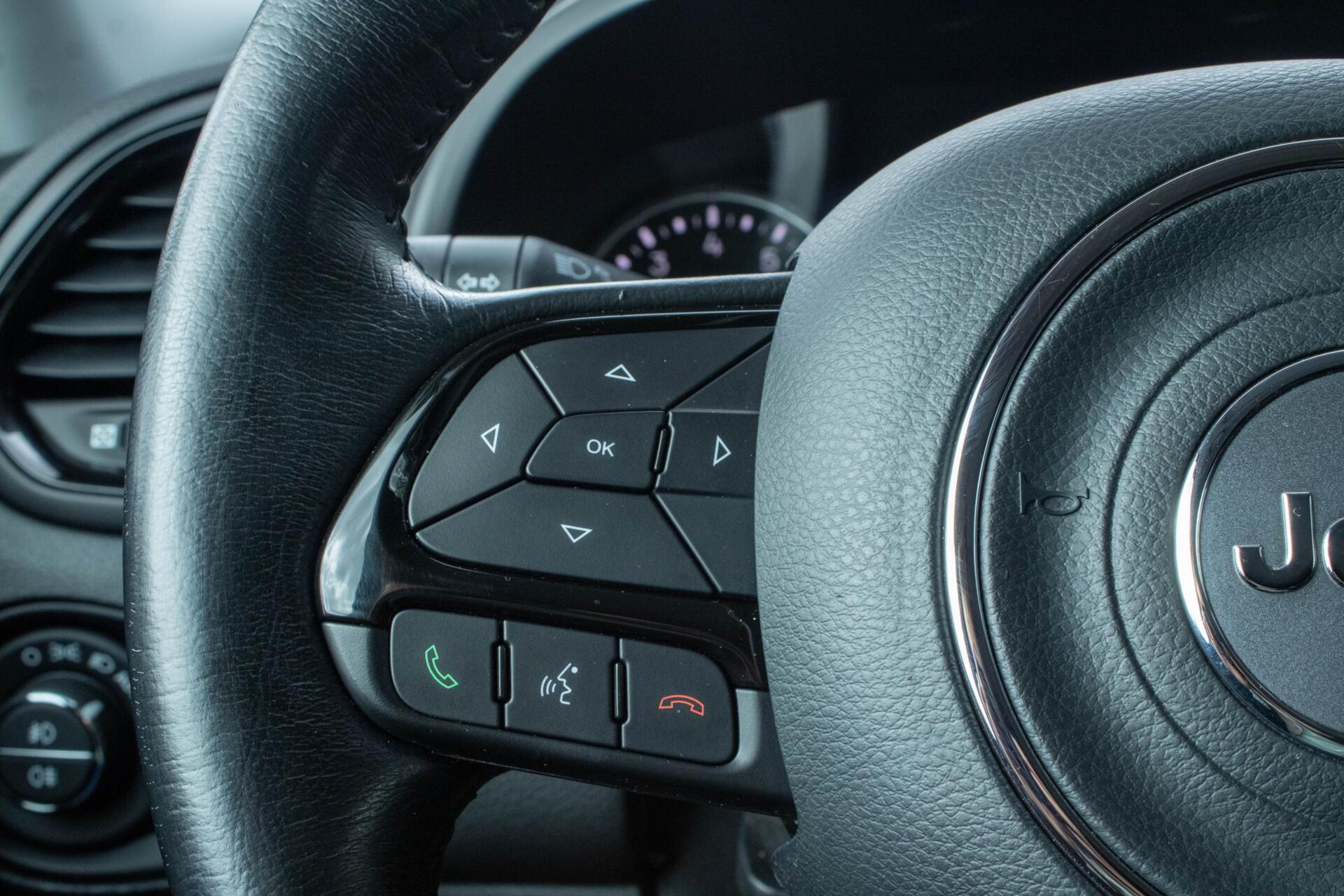 Foto van Jeep Renegade Van