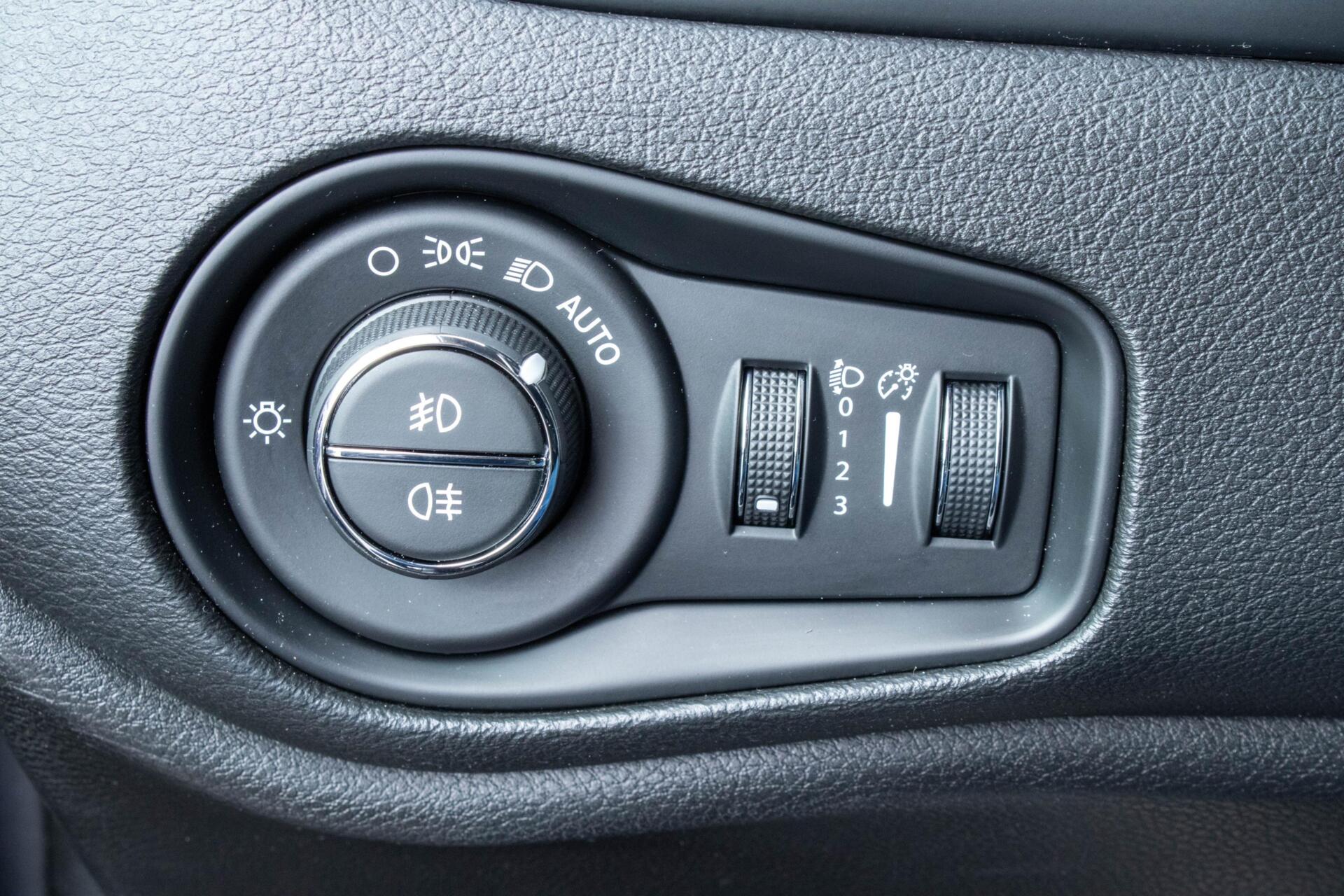 Foto van Jeep Renegade Van