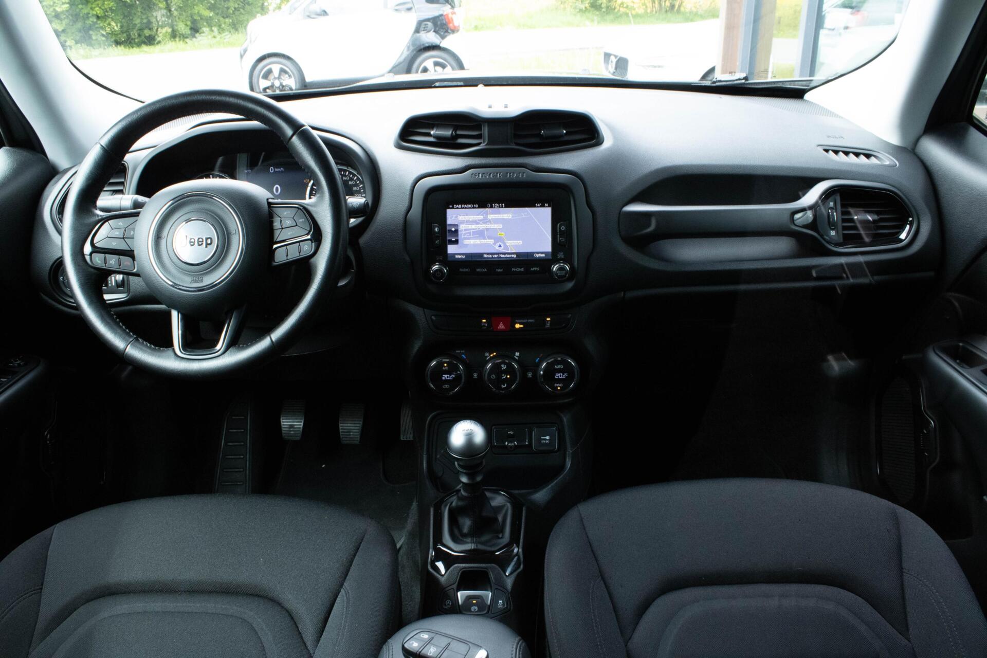 Foto van Jeep Renegade Van