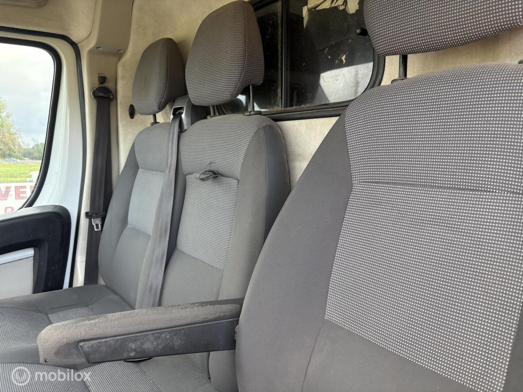 Foto van Peugeot Peugeot Boxer