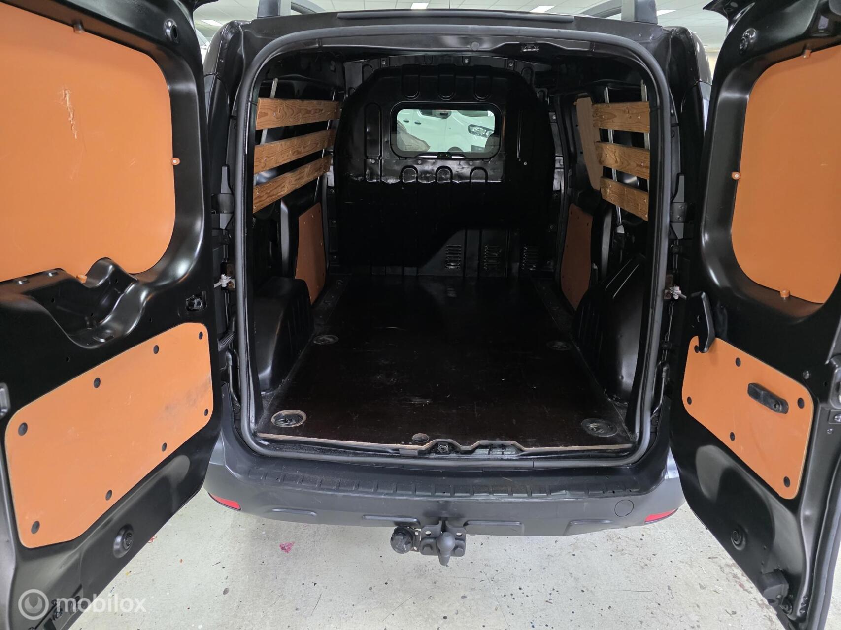 Foto van Dacia Dokker