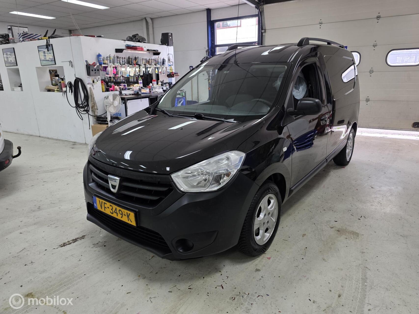 Foto van Dacia Dokker