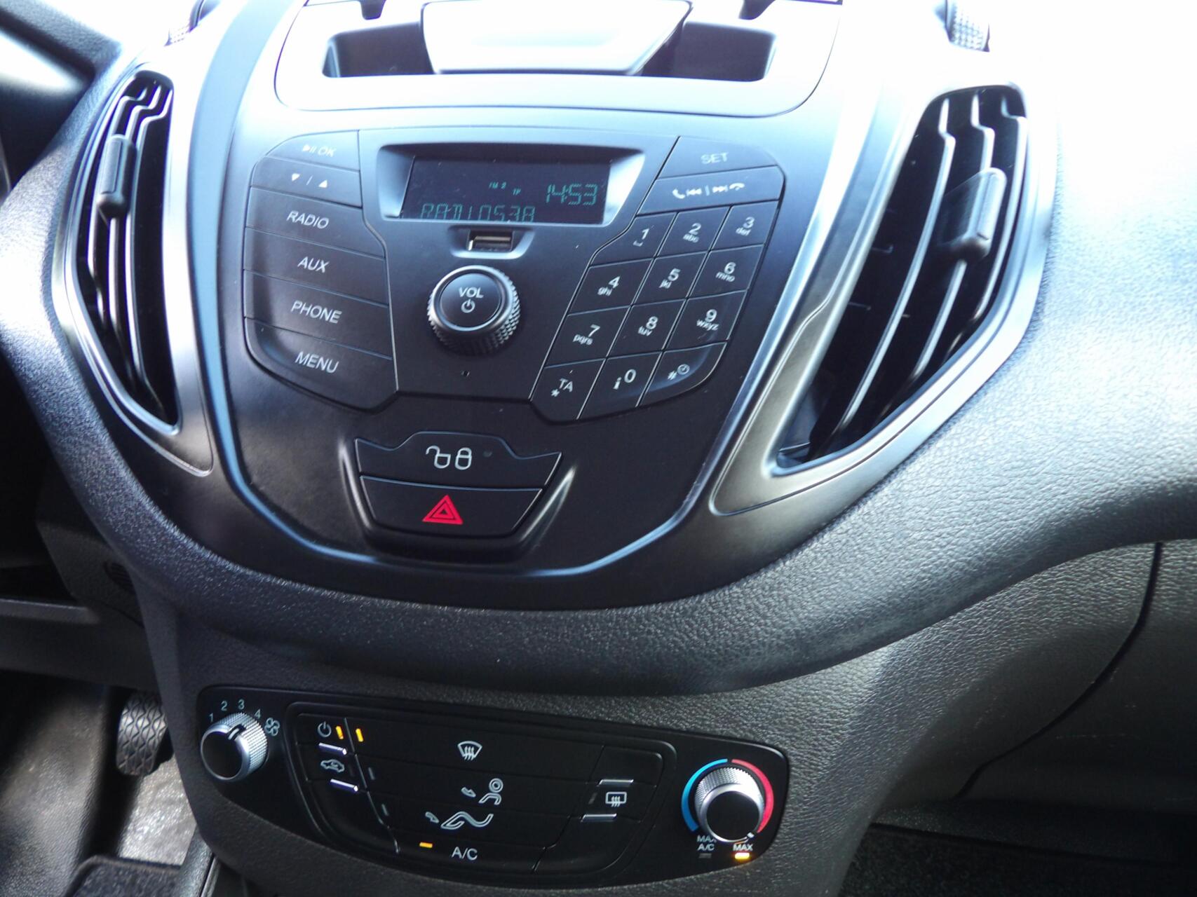 Foto van Ford Transit Courier