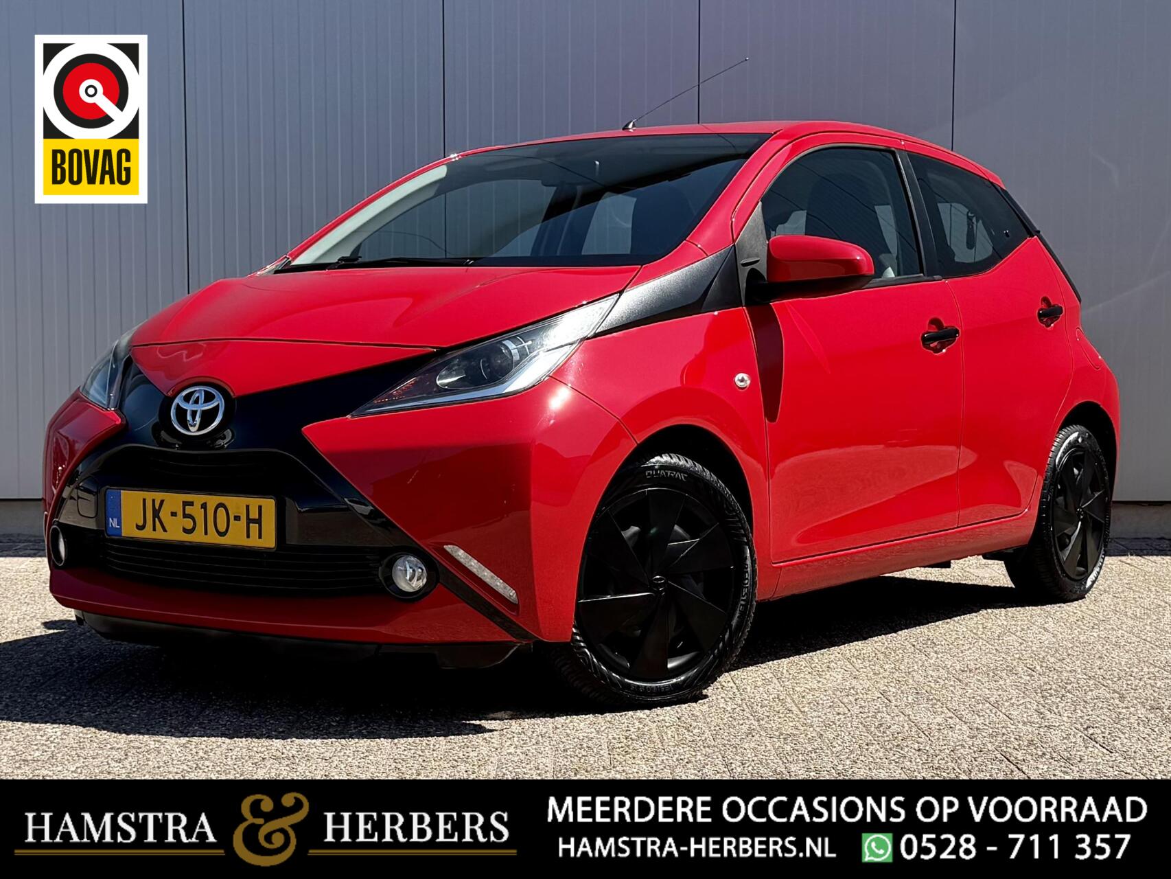 Toyota Toyota Aygo 1.0 VVT-i x-play AUTOMAAT rood 2016 - voorkant